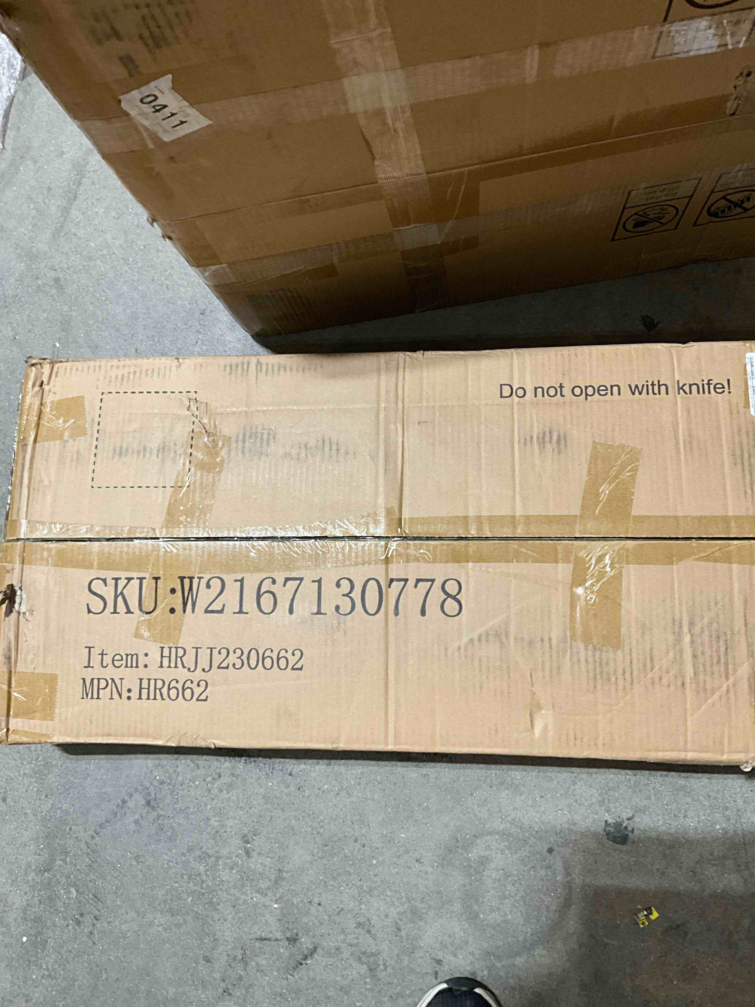 https://s3.amazonaws.com/lotting-images-prod/bidfta/PNK1238112_1760628807797.jpeg
