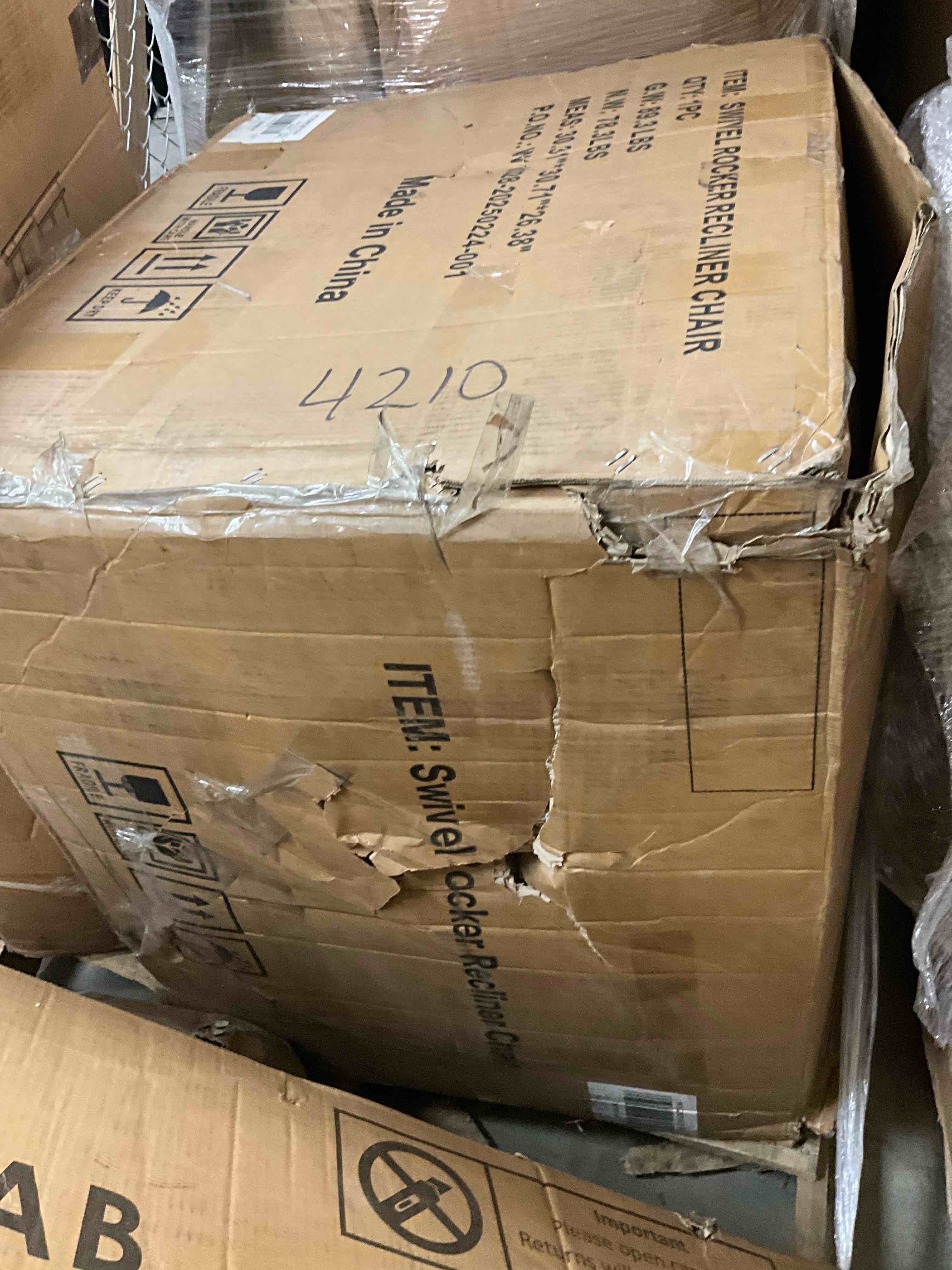 https://s3.amazonaws.com/lotting-images-prod/bidfta/PNK1238313_1760980875965.jpeg