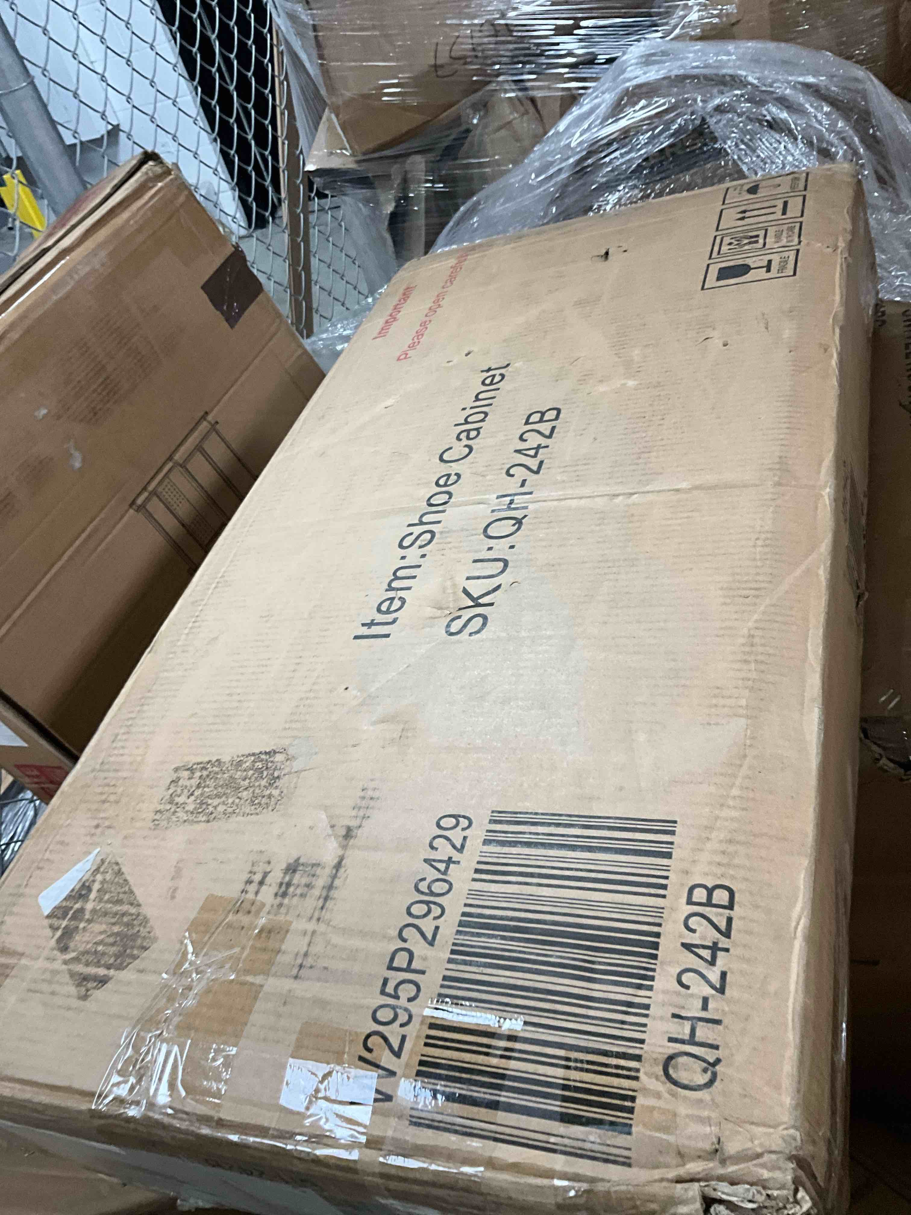 https://s3.amazonaws.com/lotting-images-prod/bidfta/PNK1238315_1760980395632.jpeg