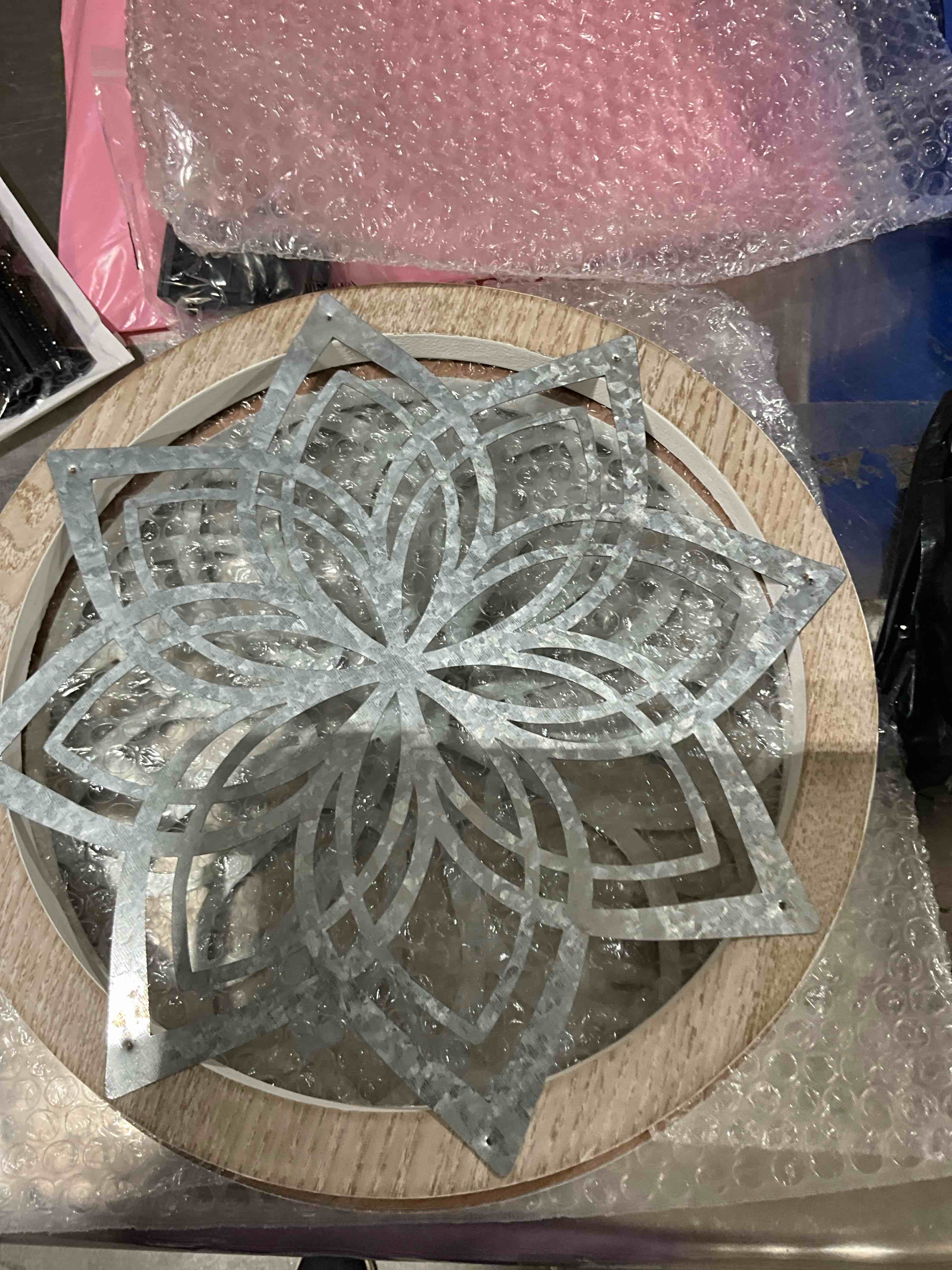 DECORATIVE WALL HANGING set of 2