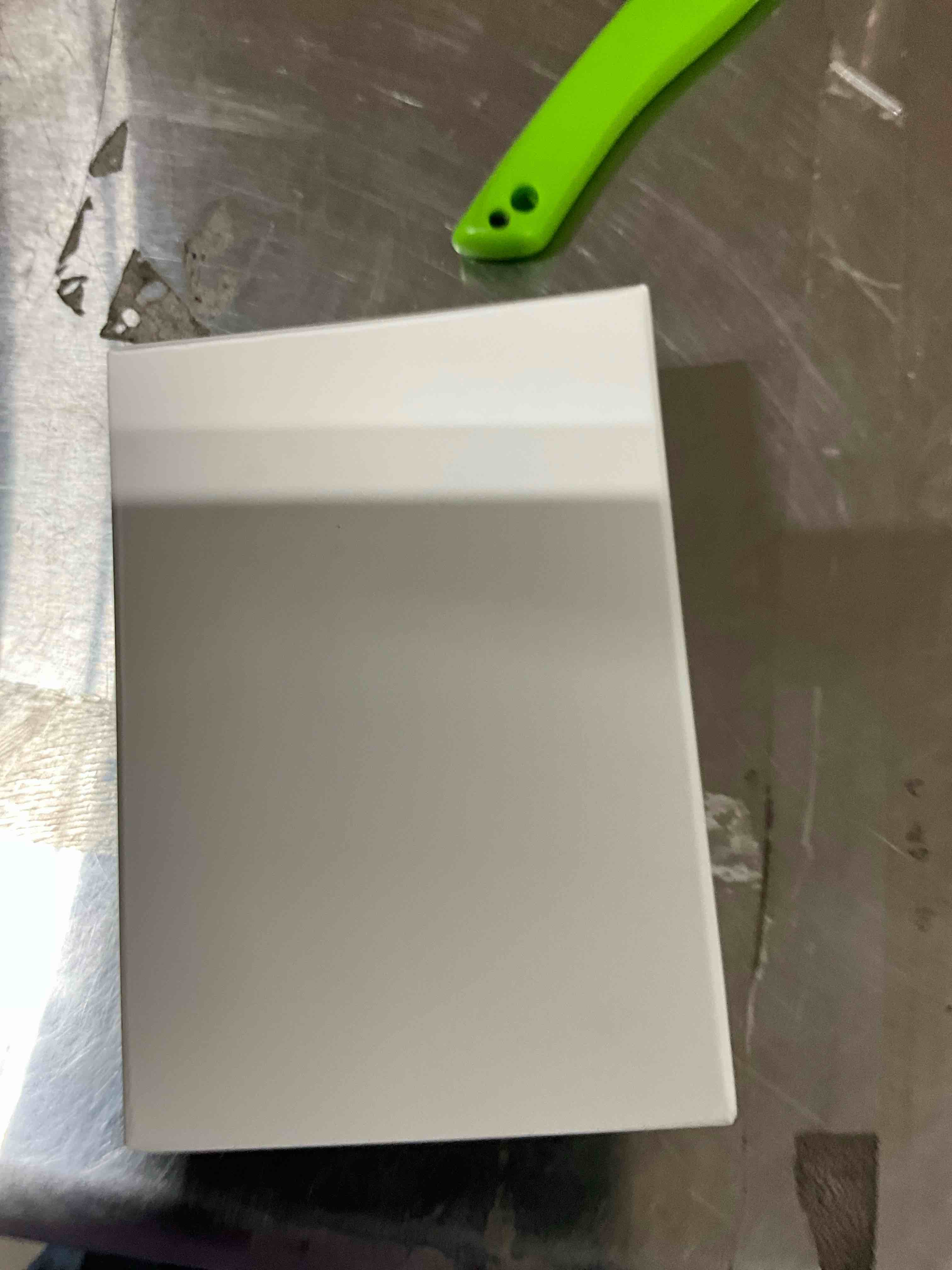 https://s3.amazonaws.com/lotting-images-prod/bidfta/PNK1238332_1760726432098.jpeg