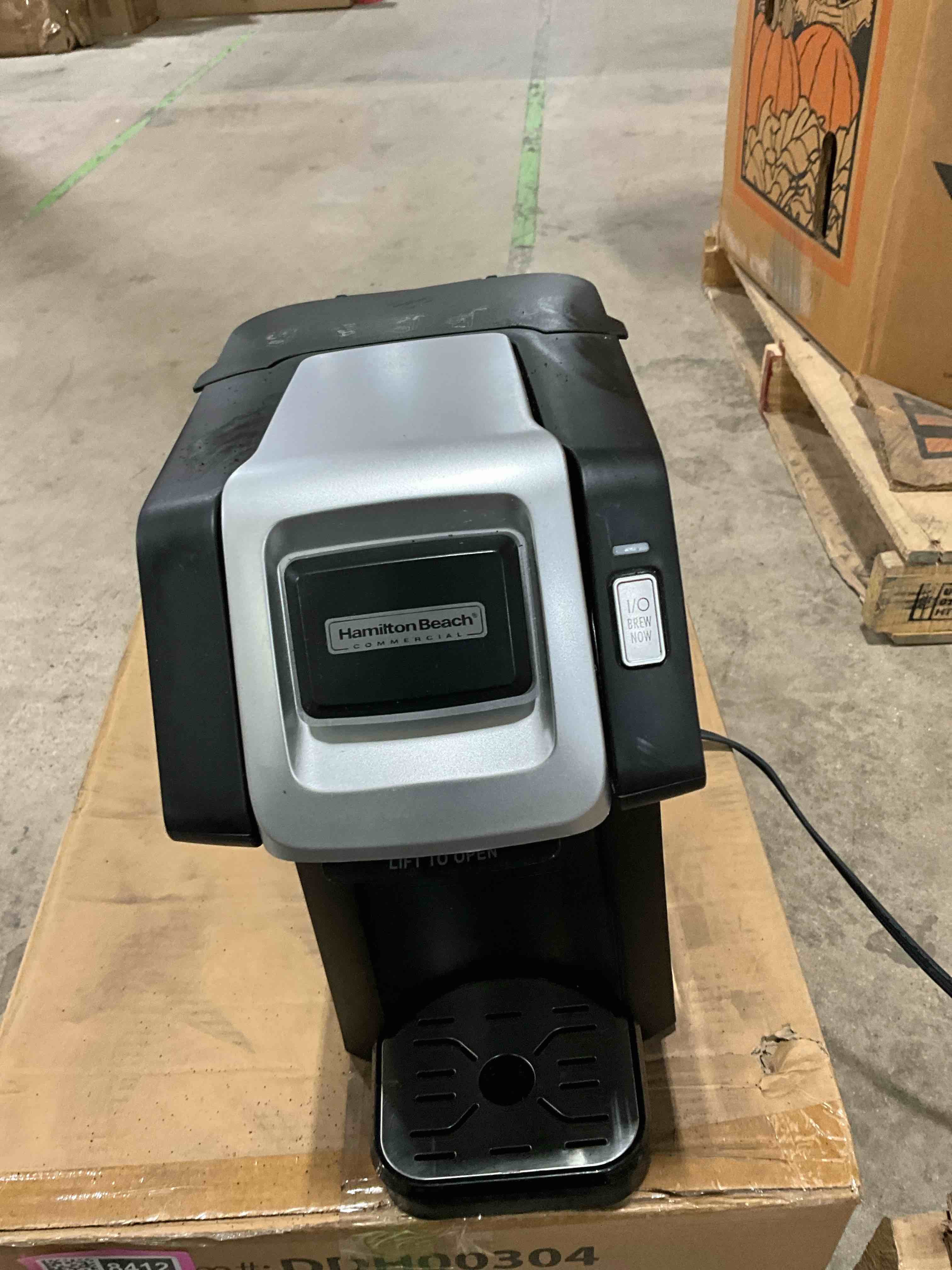 HAMILTON BEACH COFFEE MAKER