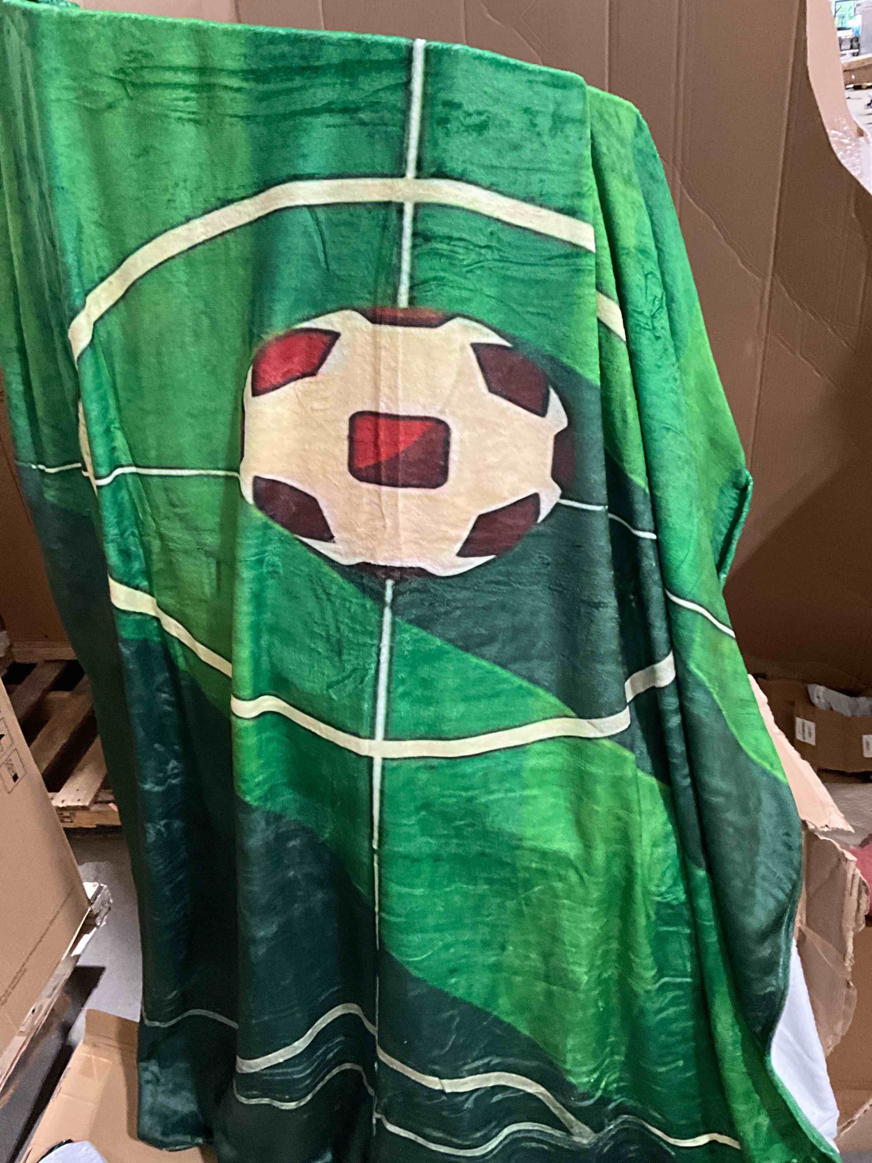 blanket size 150 CM x 200 CM