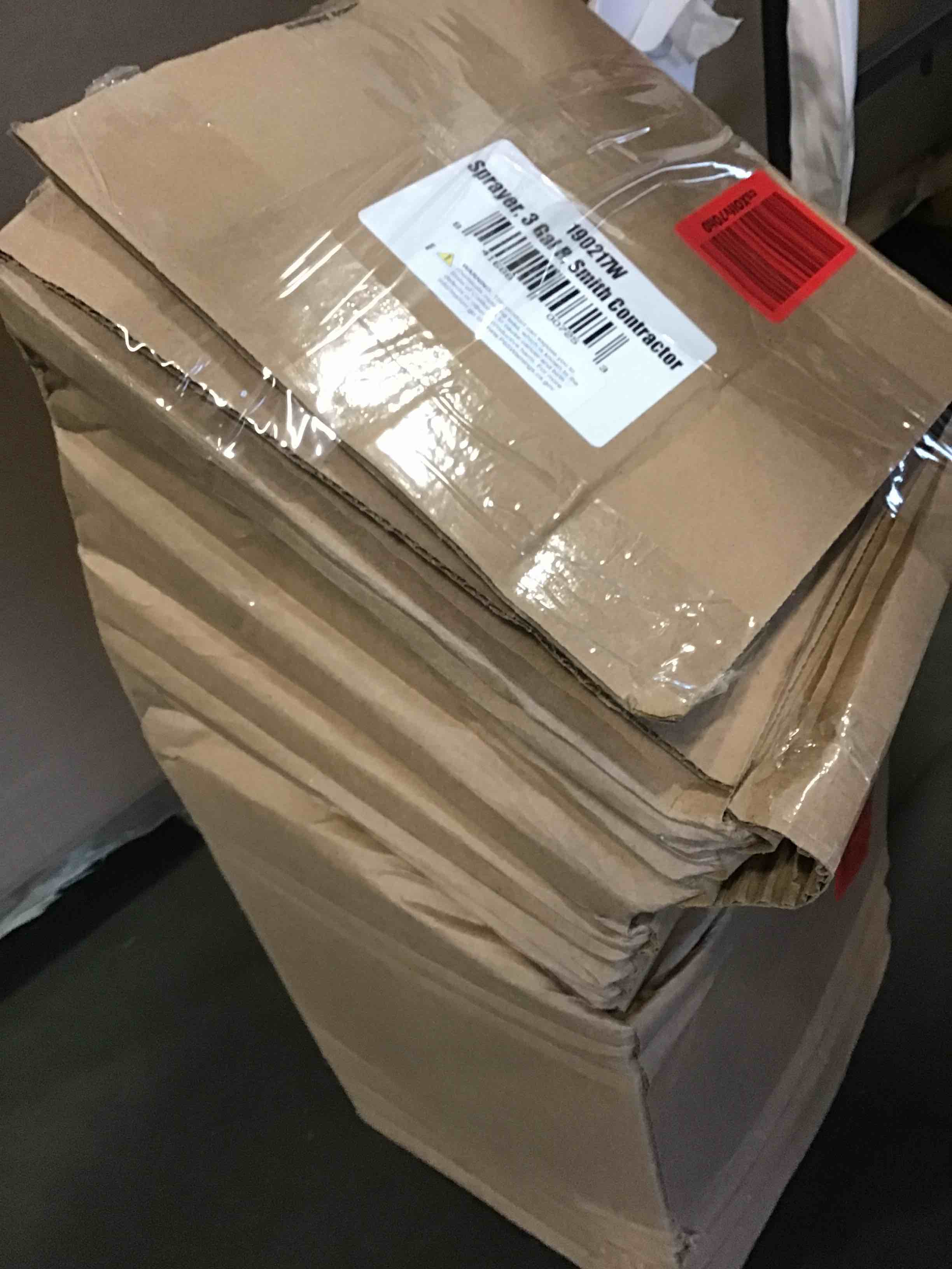 https://s3.amazonaws.com/lotting-images-prod/bidfta/PNK1245455_1736429495466.jpeg