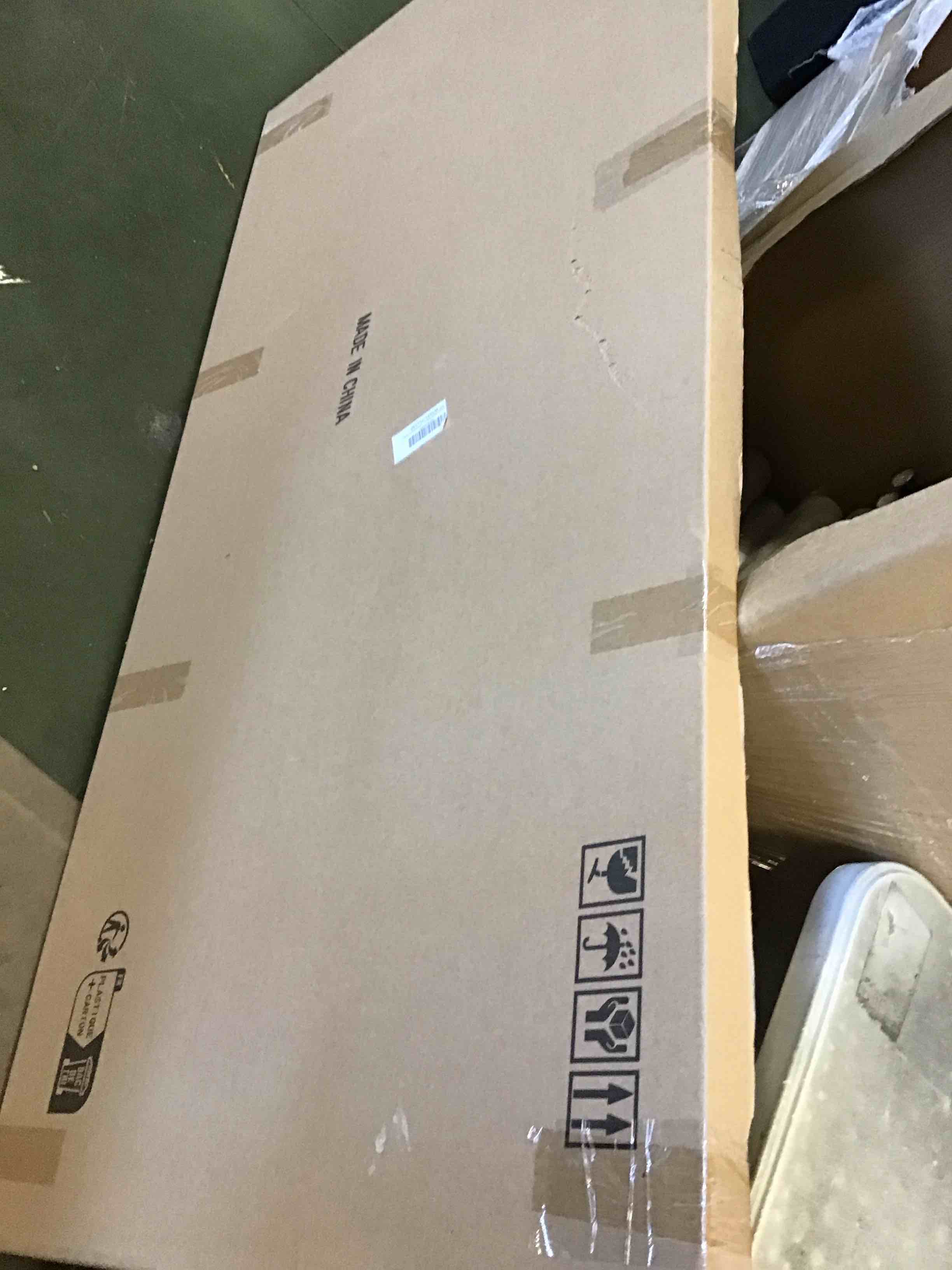 https://s3.amazonaws.com/lotting-images-prod/bidfta/PNK1251507_1735840517670.jpeg