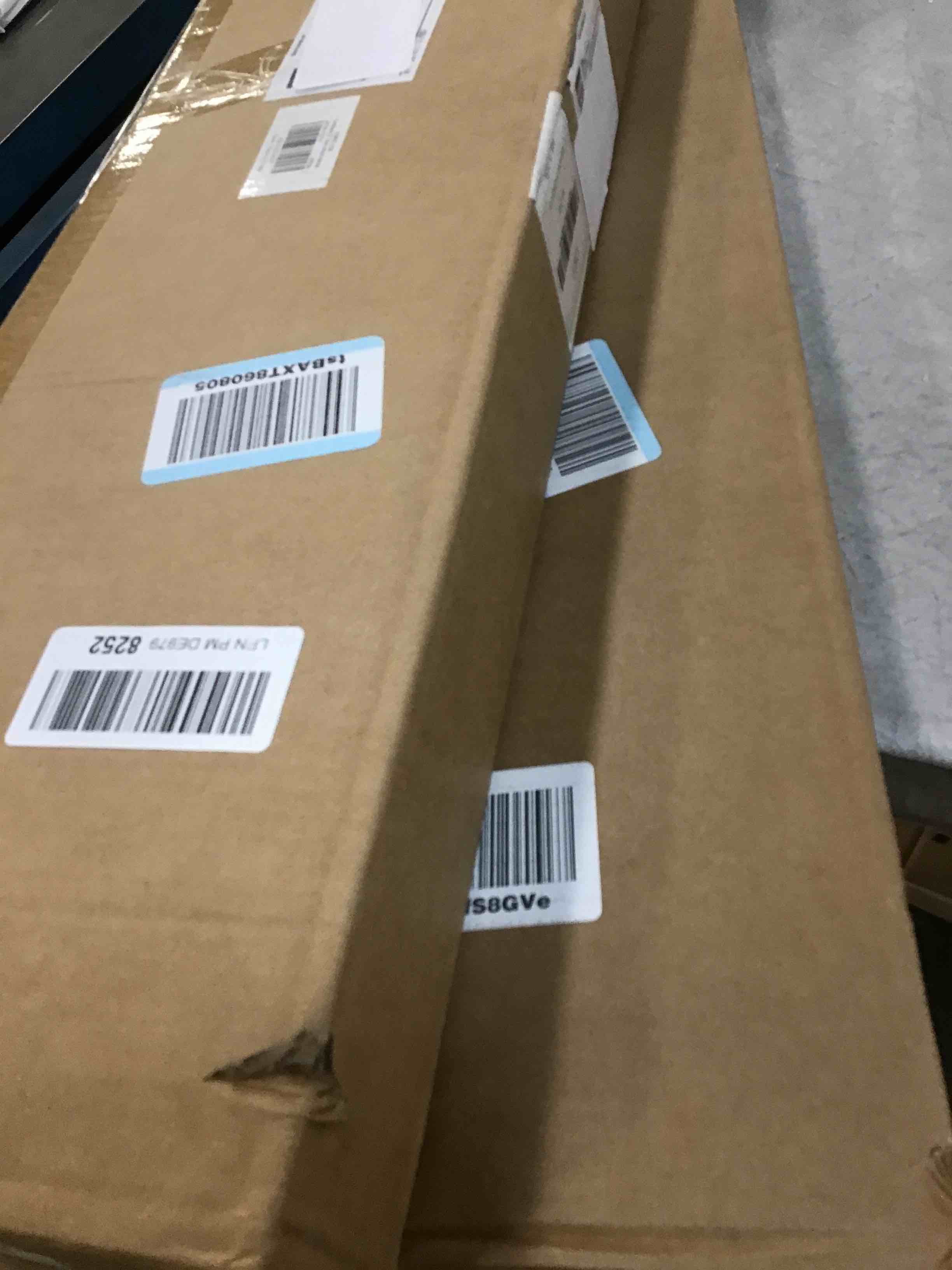 https://s3.amazonaws.com/lotting-images-prod/bidfta/PNK1255550_1734540712057.jpeg