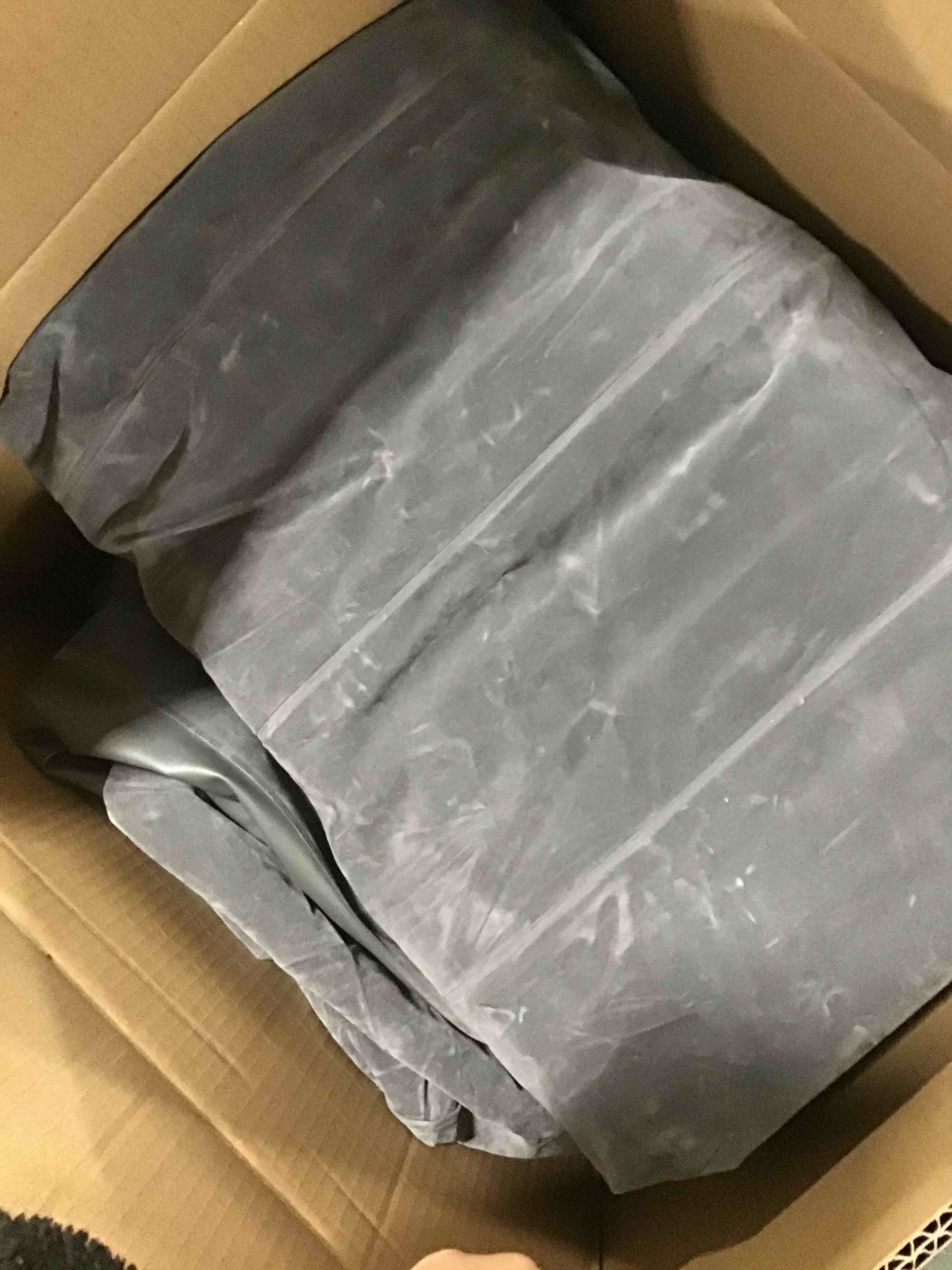 https://s3.amazonaws.com/lotting-images-prod/bidfta/PNK1255770_1734623469509.jpeg