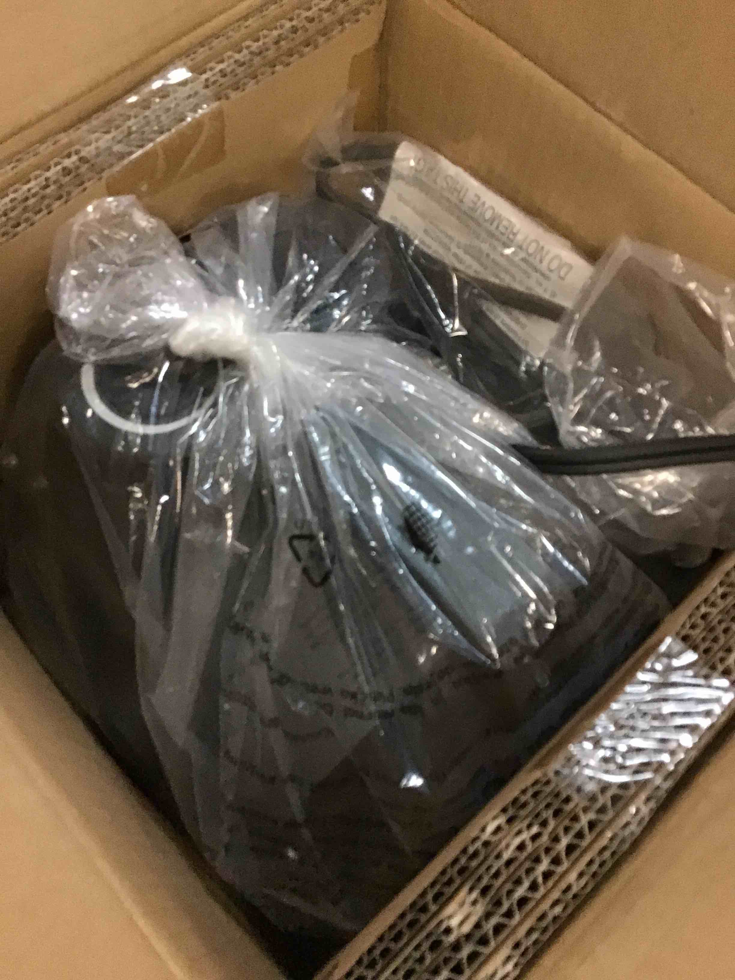 https://s3.amazonaws.com/lotting-images-prod/bidfta/PNK1255828_1734629270232.jpeg