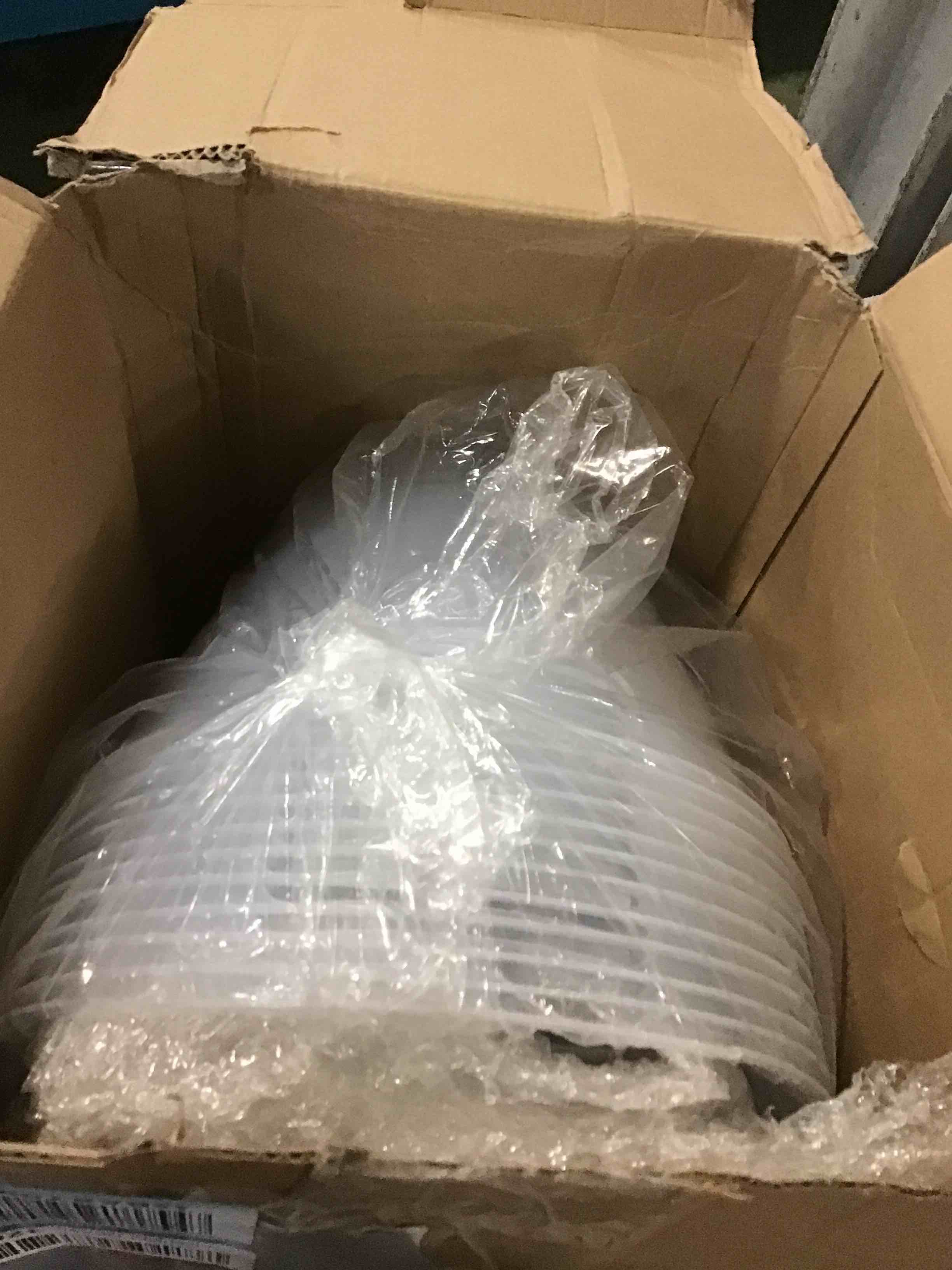 https://s3.amazonaws.com/lotting-images-prod/bidfta/PNK1256012_1734706361928.jpeg