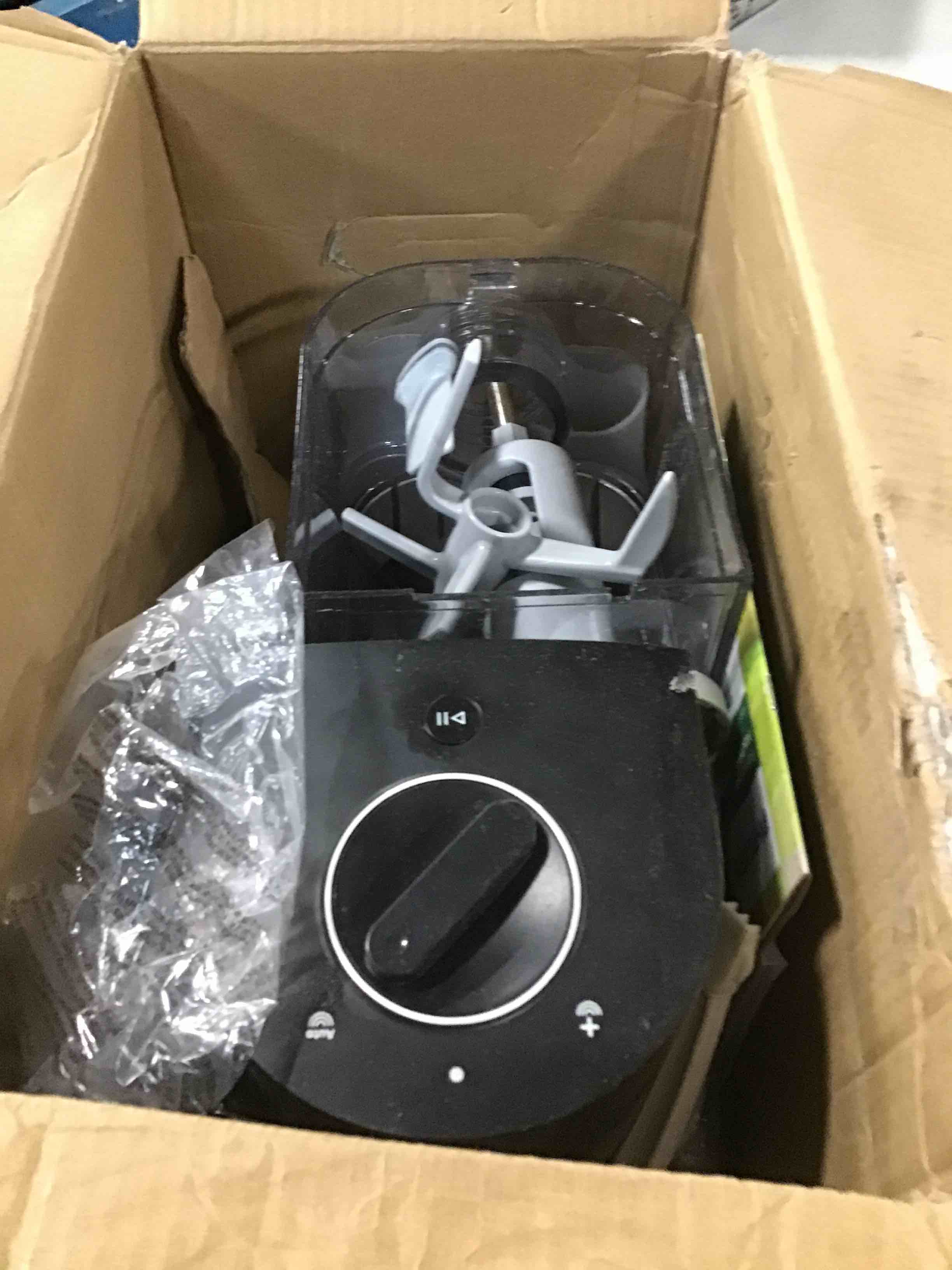 https://s3.amazonaws.com/lotting-images-prod/bidfta/PNK1256093_1734712546630.jpeg