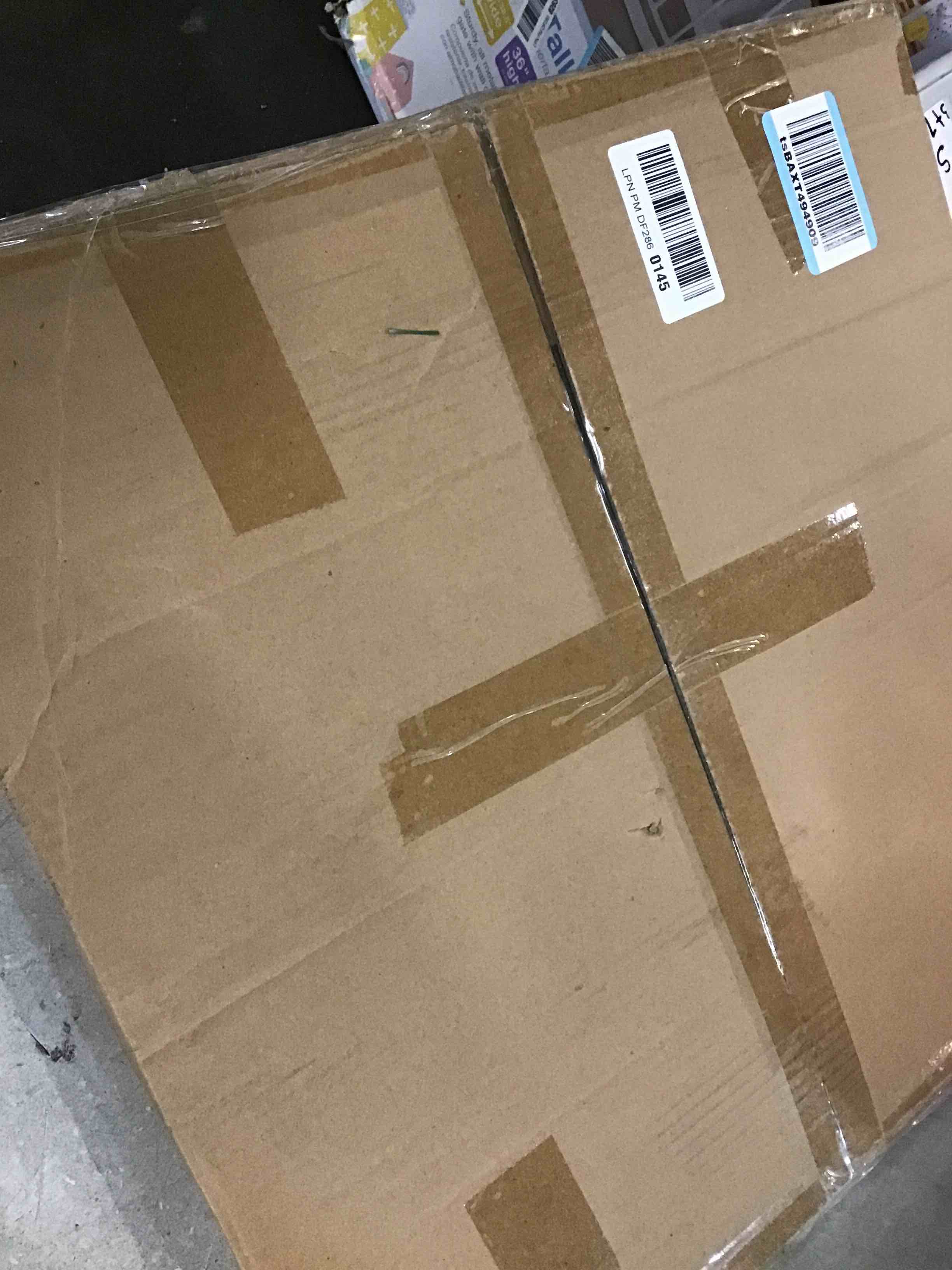 https://s3.amazonaws.com/lotting-images-prod/bidfta/PNK1256335_1734965145168.jpeg