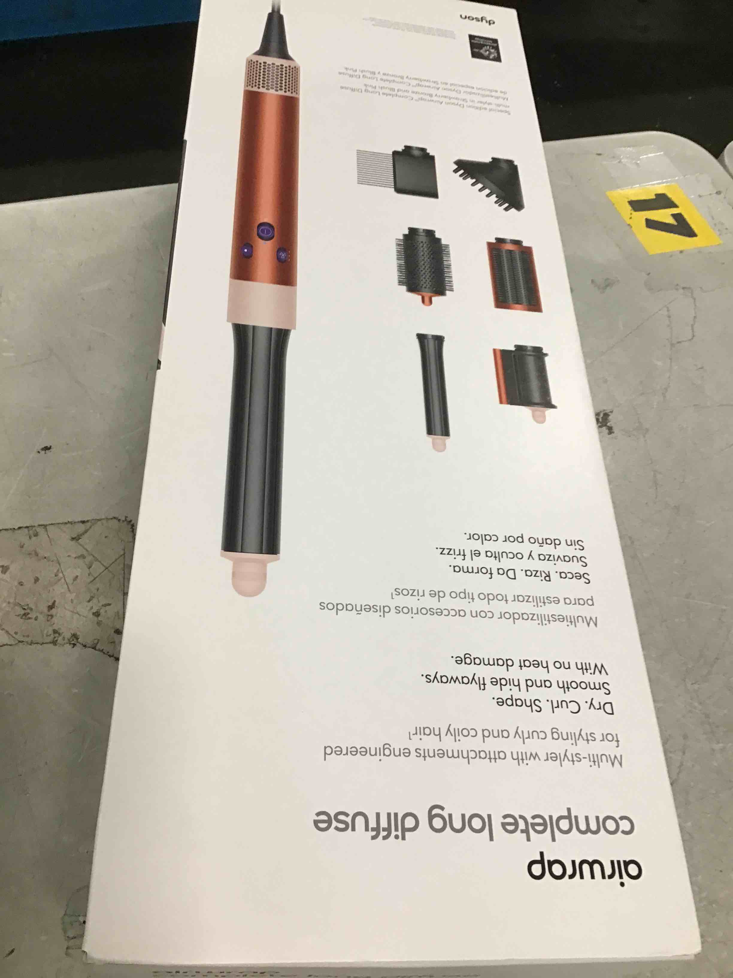 https://s3.amazonaws.com/lotting-images-prod/bidfta/PNK1256840_1735326311644.jpeg