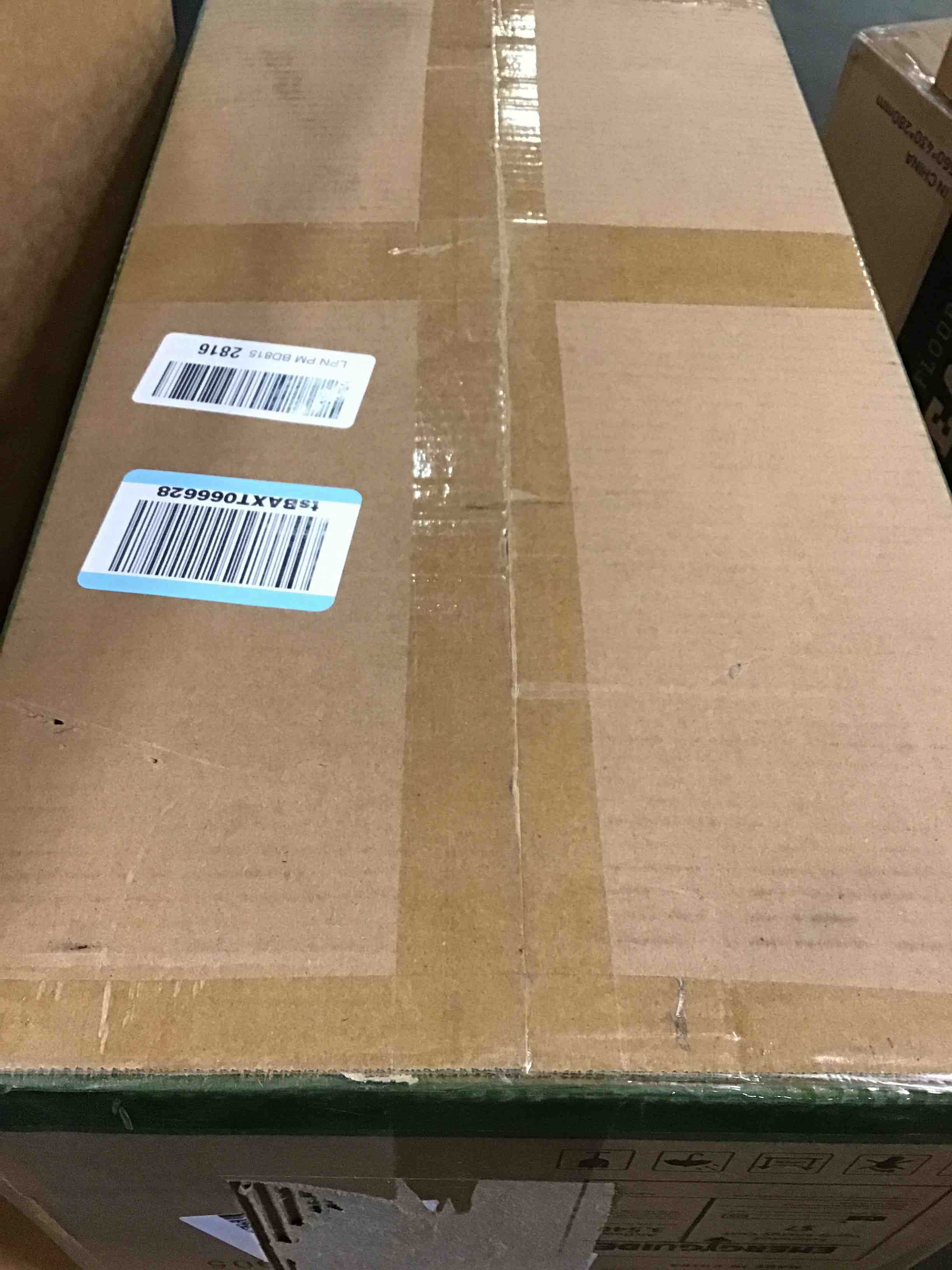 https://s3.amazonaws.com/lotting-images-prod/bidfta/PNK1257111_1735585428640.jpeg
