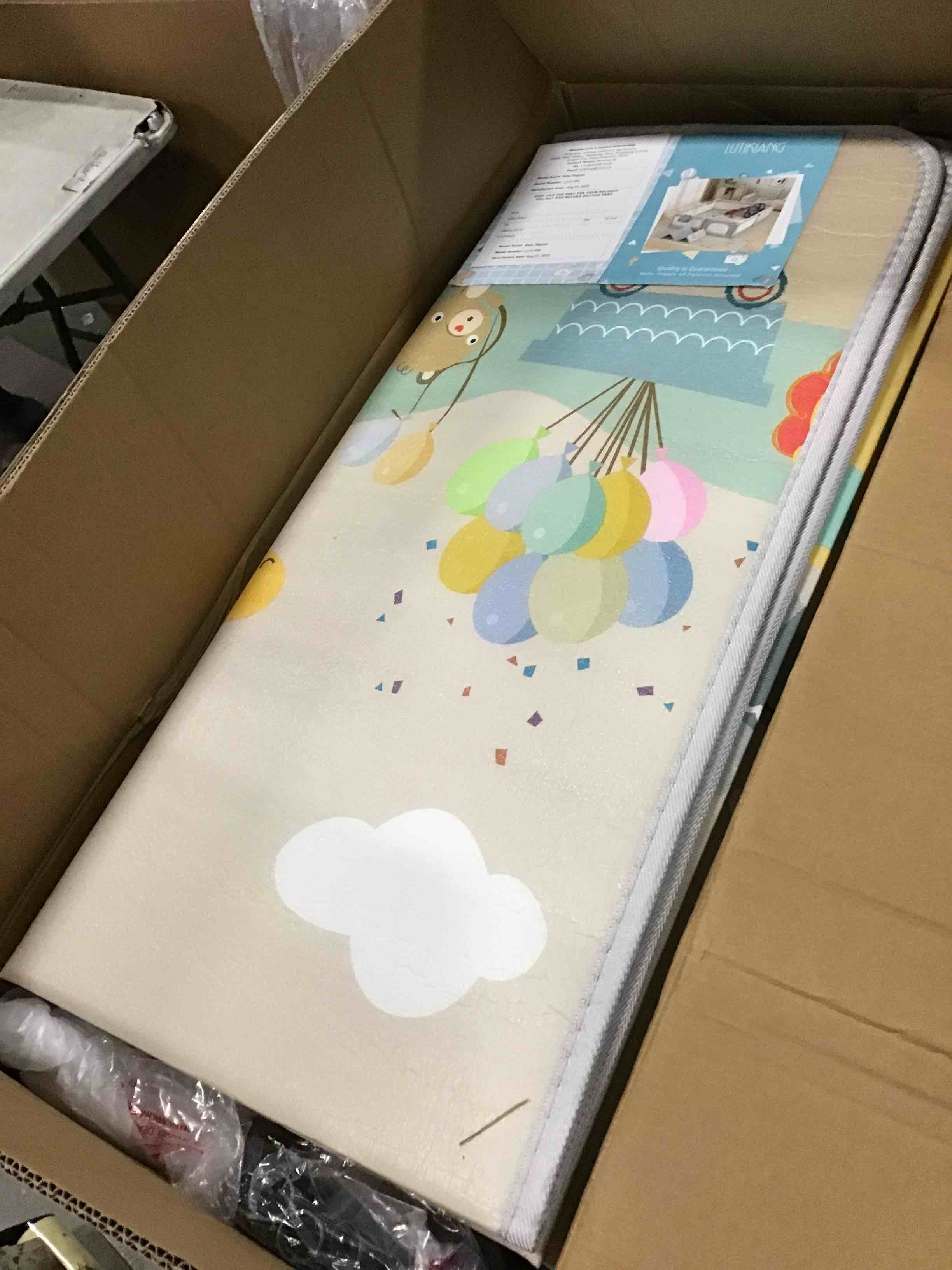 https://s3.amazonaws.com/lotting-images-prod/bidfta/PNK1260424_1734726768453.jpeg