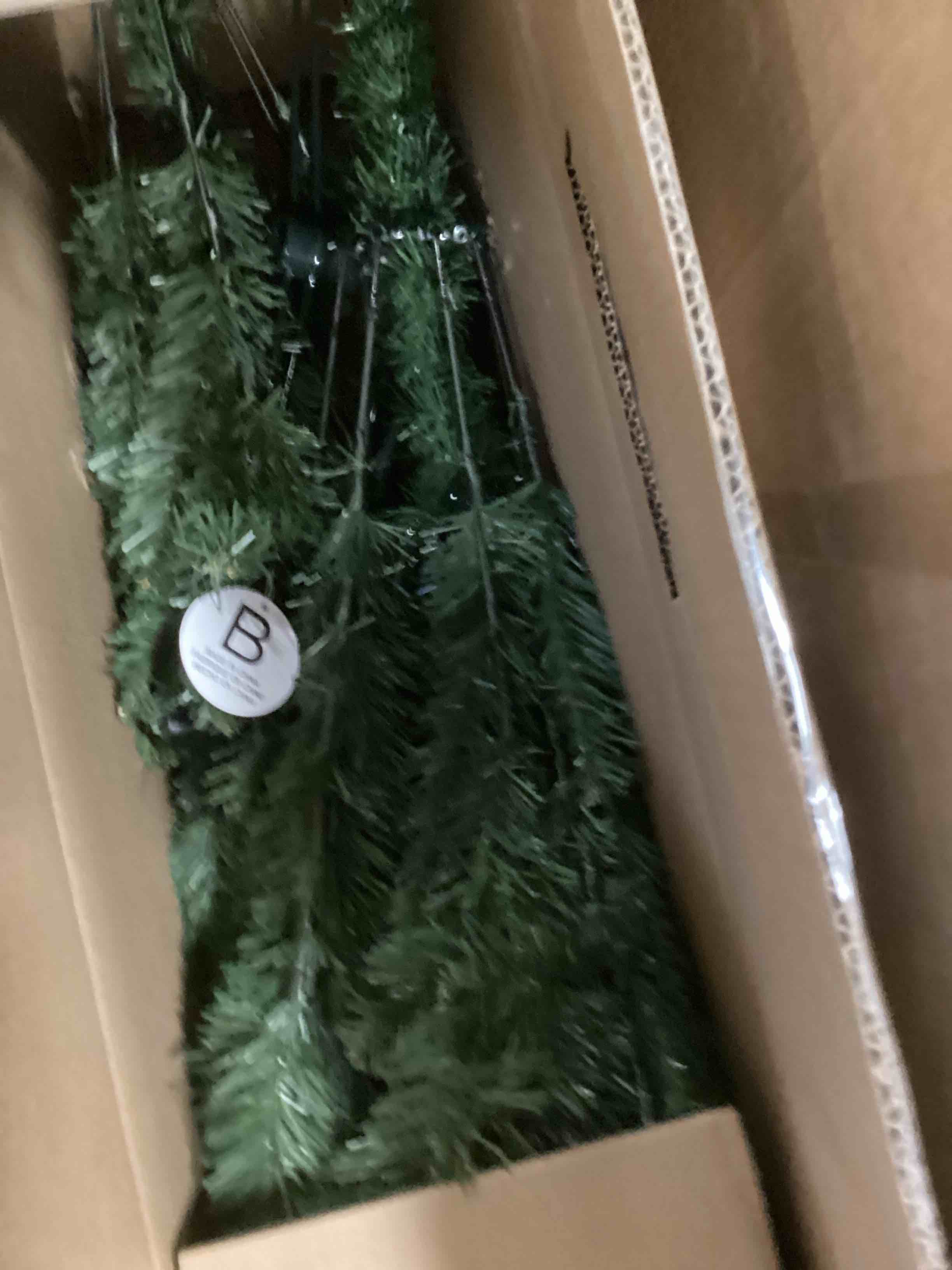 https://s3.amazonaws.com/lotting-images-prod/bidfta/PNK1261454_1734634043465.jpeg