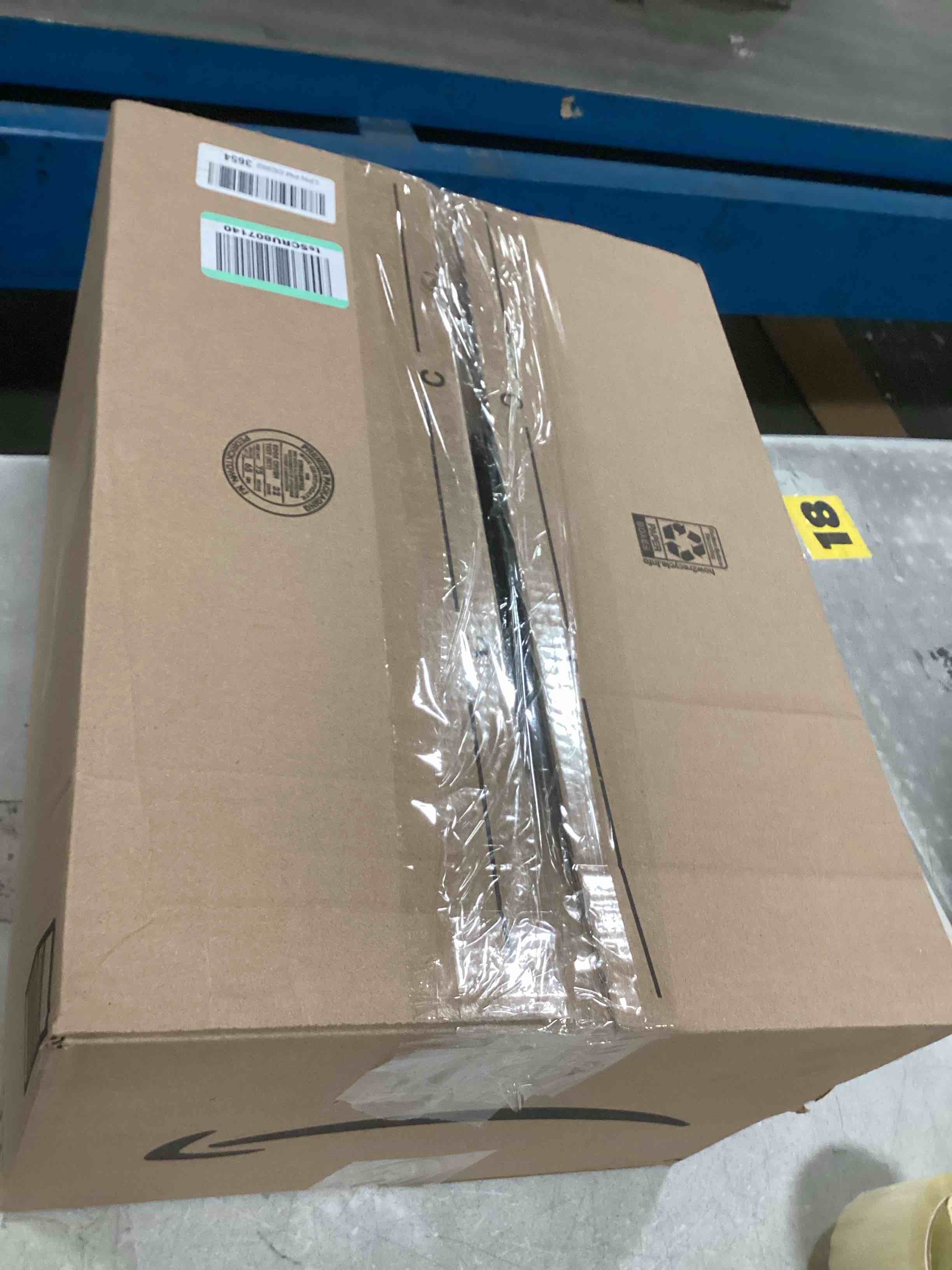 https://s3.amazonaws.com/lotting-images-prod/bidfta/PNK1261685_1734697681829.jpeg