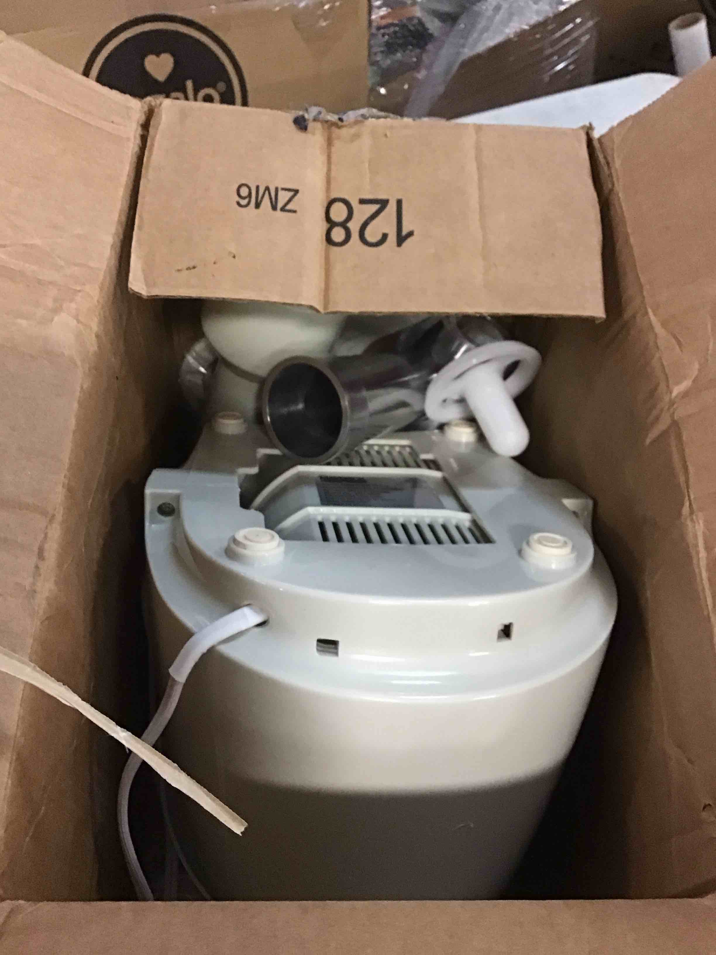 https://s3.amazonaws.com/lotting-images-prod/bidfta/PNK1262226_1736009692776.jpeg