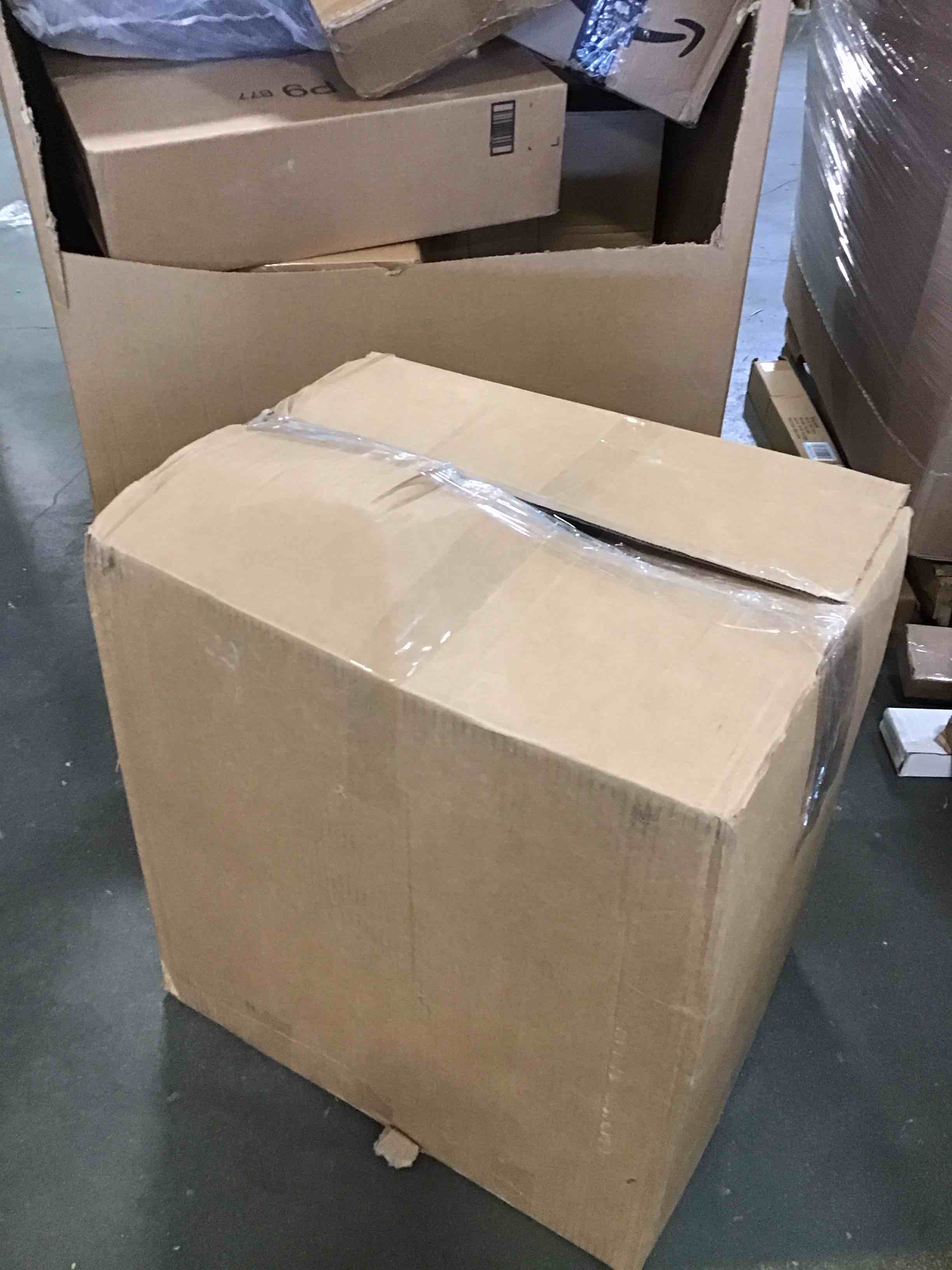 https://s3.amazonaws.com/lotting-images-prod/bidfta/PNK1262248_1736012663637.jpeg