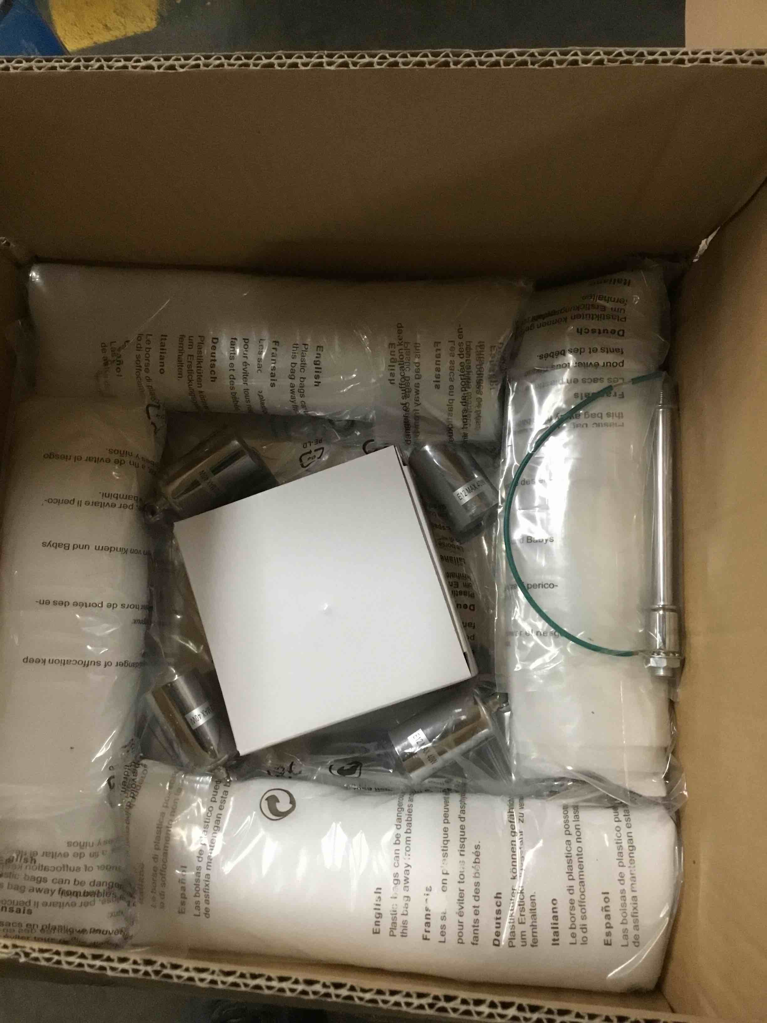 Dining Room Chandelier Flush Mount Chandelier Crystal Chandeliers Chrome Chandelier Light Fixture Modern Chandeliers for Living Room Dining Room Bedroom Entryway W13''H8.5''