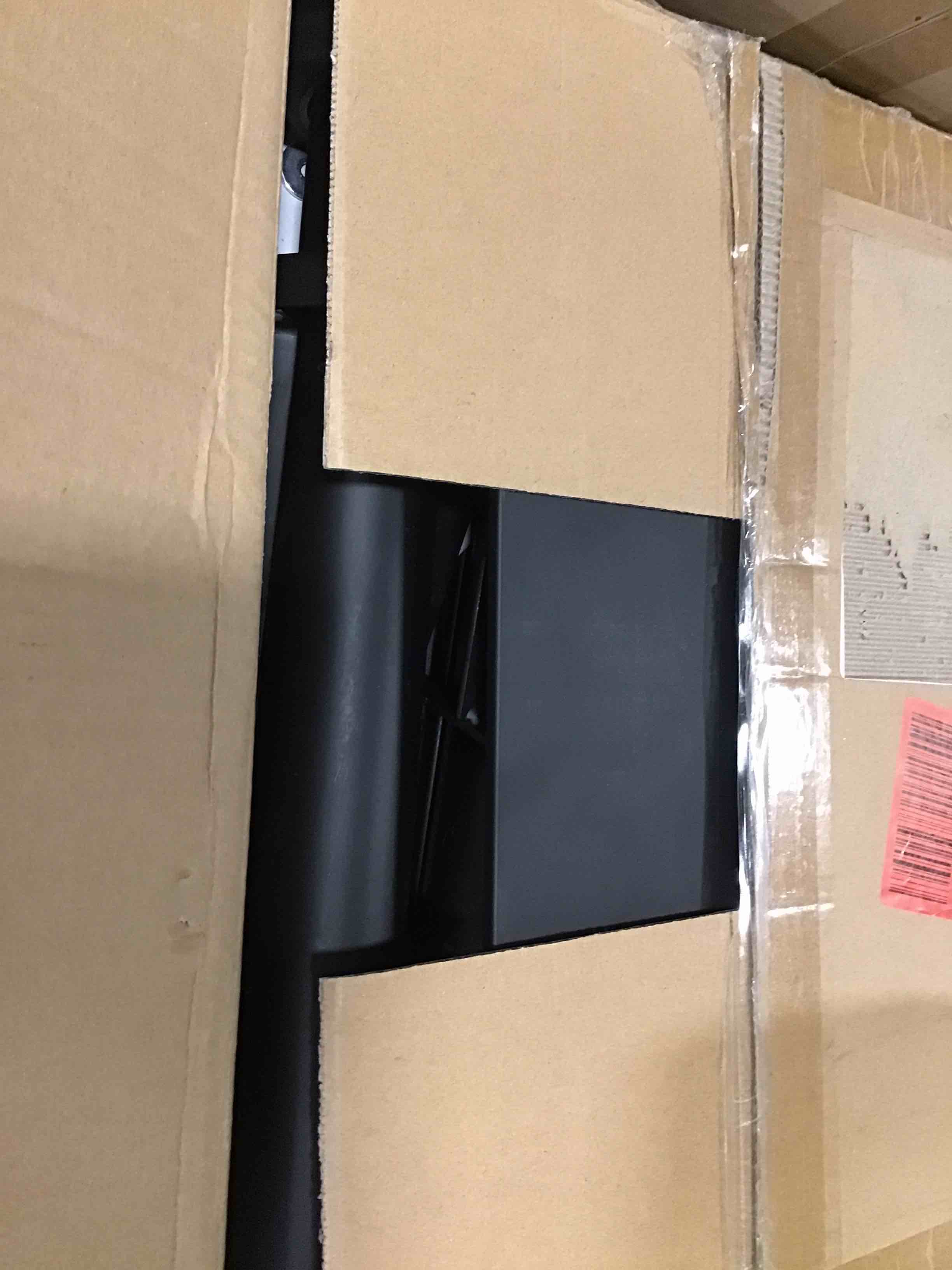 https://s3.amazonaws.com/lotting-images-prod/bidfta/PNK1267249_1733761896481.jpeg