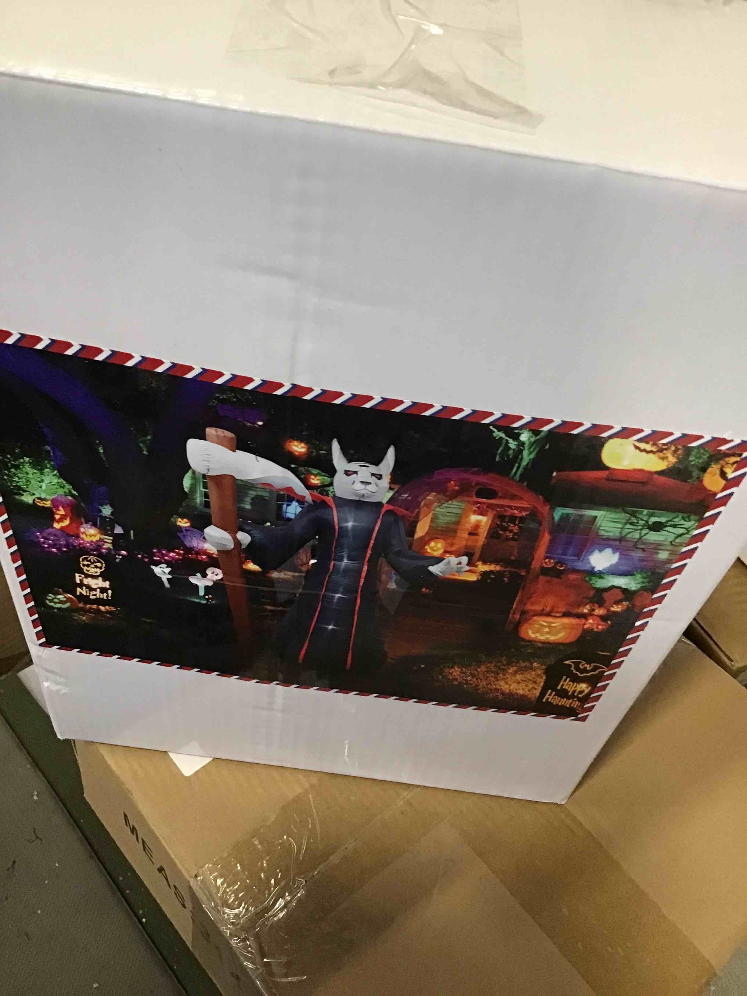 https://s3.amazonaws.com/lotting-images-prod/bidfta/PNK1267261_1733762715489.jpeg