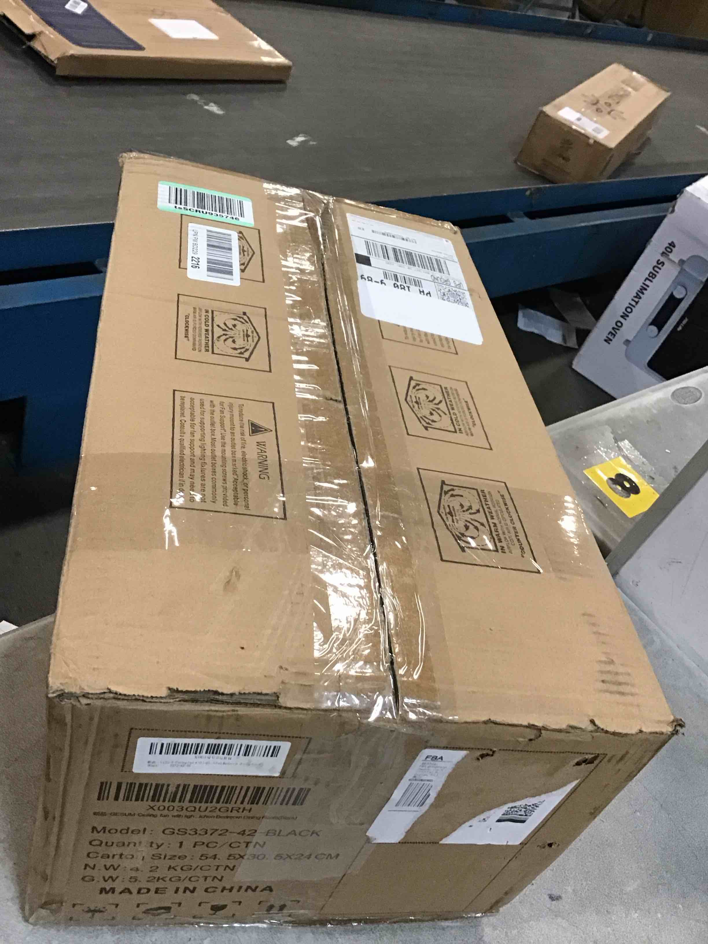 https://s3.amazonaws.com/lotting-images-prod/bidfta/PNK1271122_1734616137087.jpeg