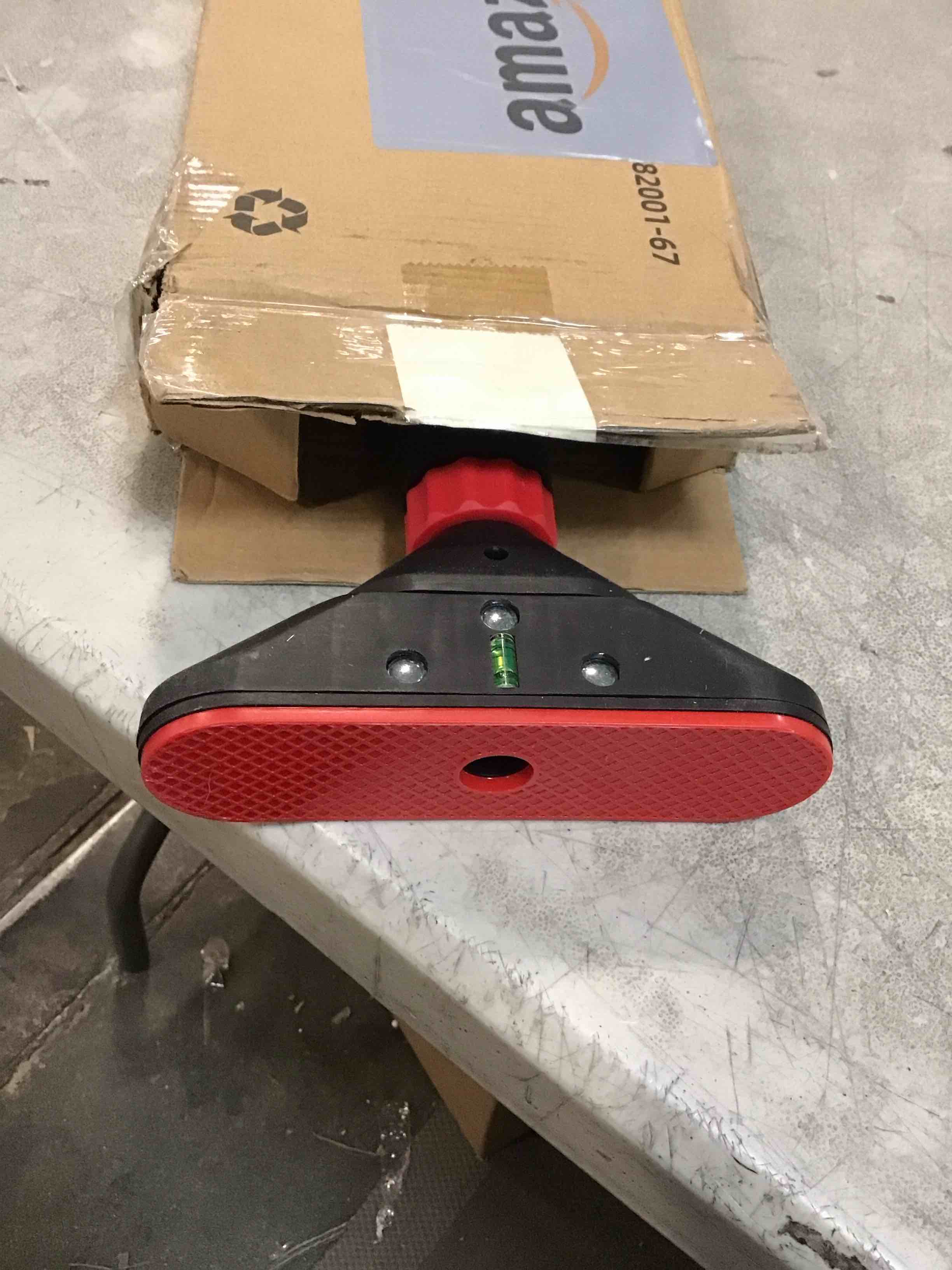 https://s3.amazonaws.com/lotting-images-prod/bidfta/PNK1271167_1734619629314.jpeg