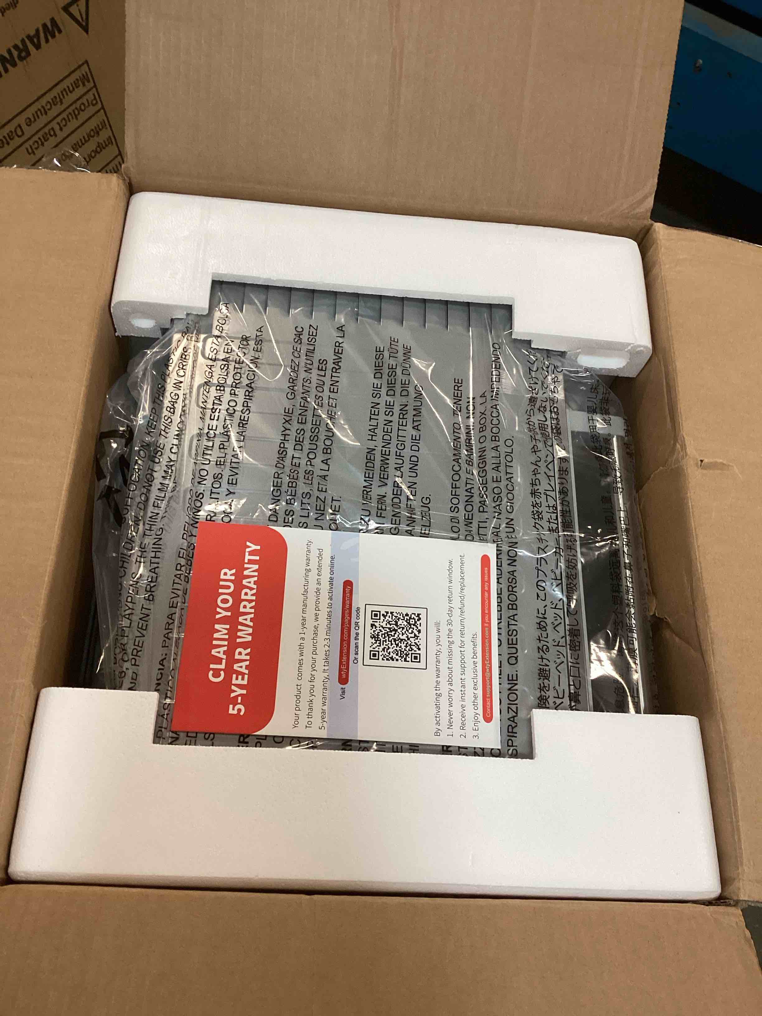 https://s3.amazonaws.com/lotting-images-prod/bidfta/PNK1271277_1734633905806.jpeg