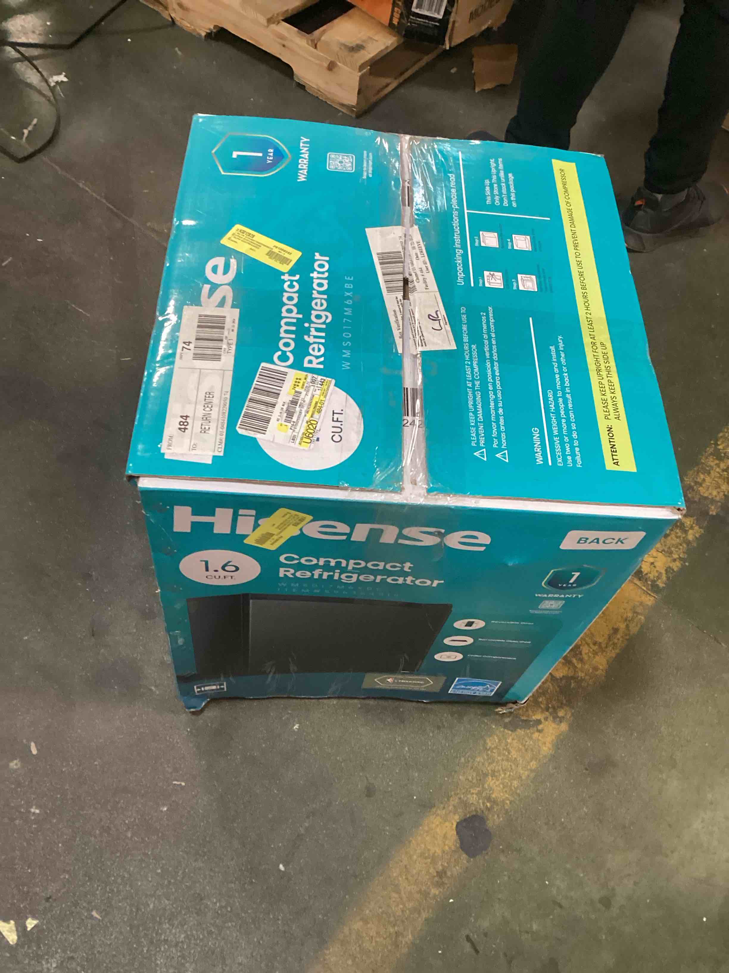 https://s3.amazonaws.com/lotting-images-prod/bidfta/PNK1271302_1734636659749.jpeg