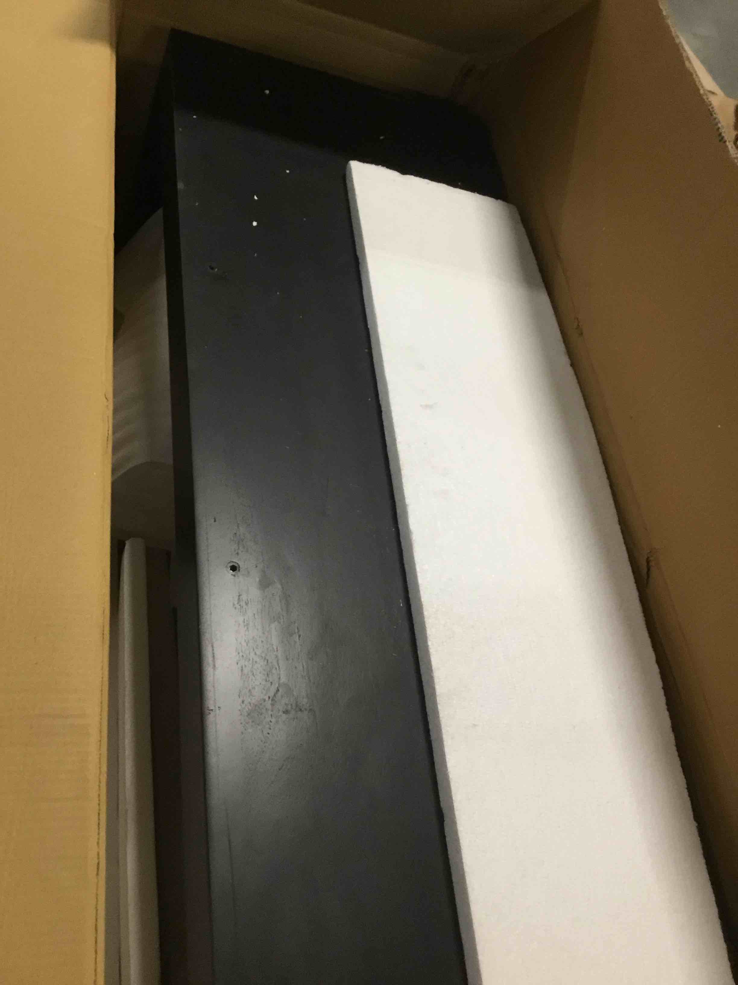 https://s3.amazonaws.com/lotting-images-prod/bidfta/PNK1272017_1738183435825.jpeg
