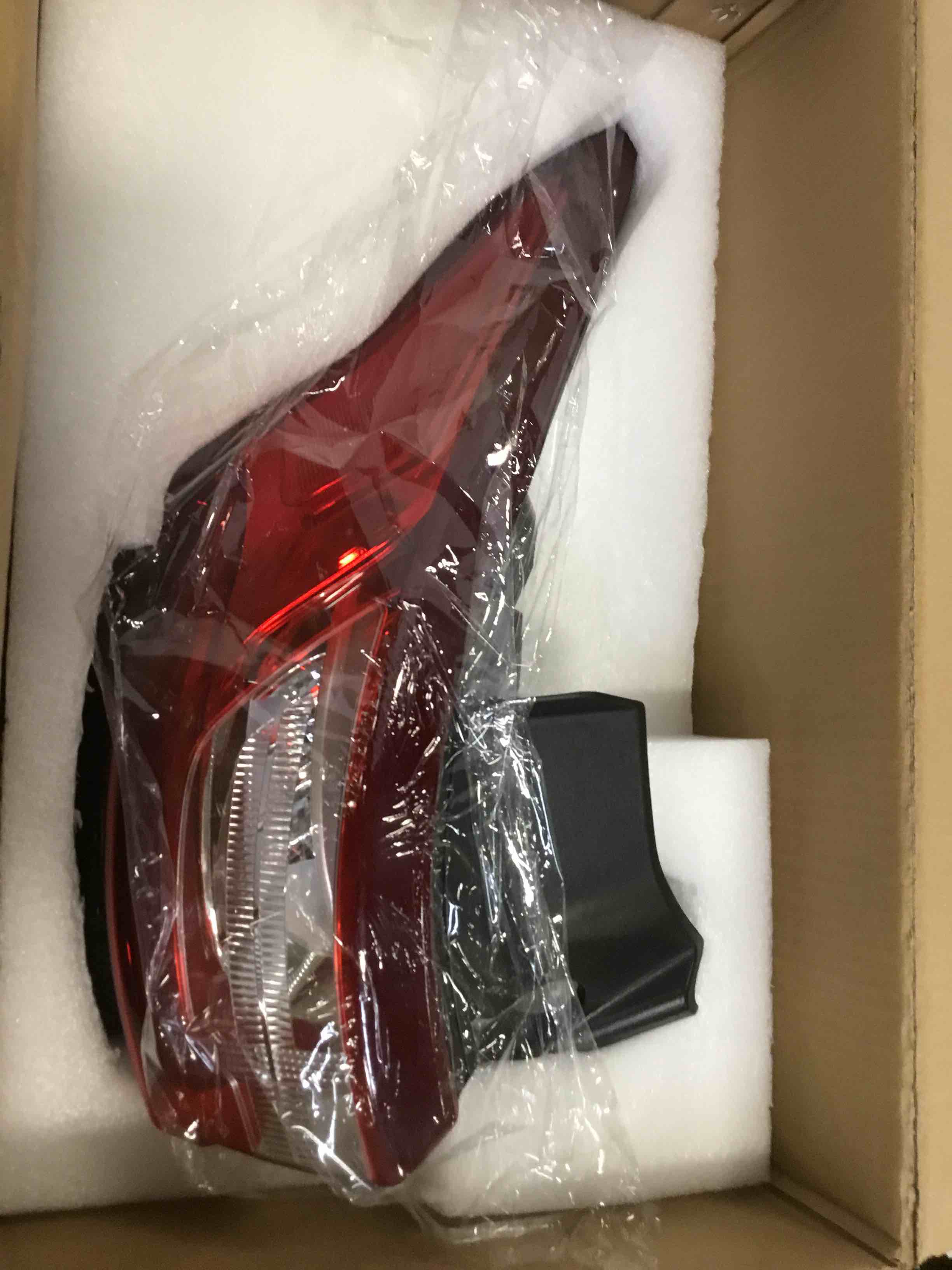 Tail Light Assembly Compatible with 2018-2021 Chevy Traverse Left Driver Side 84618033 GM2804130 (Left)