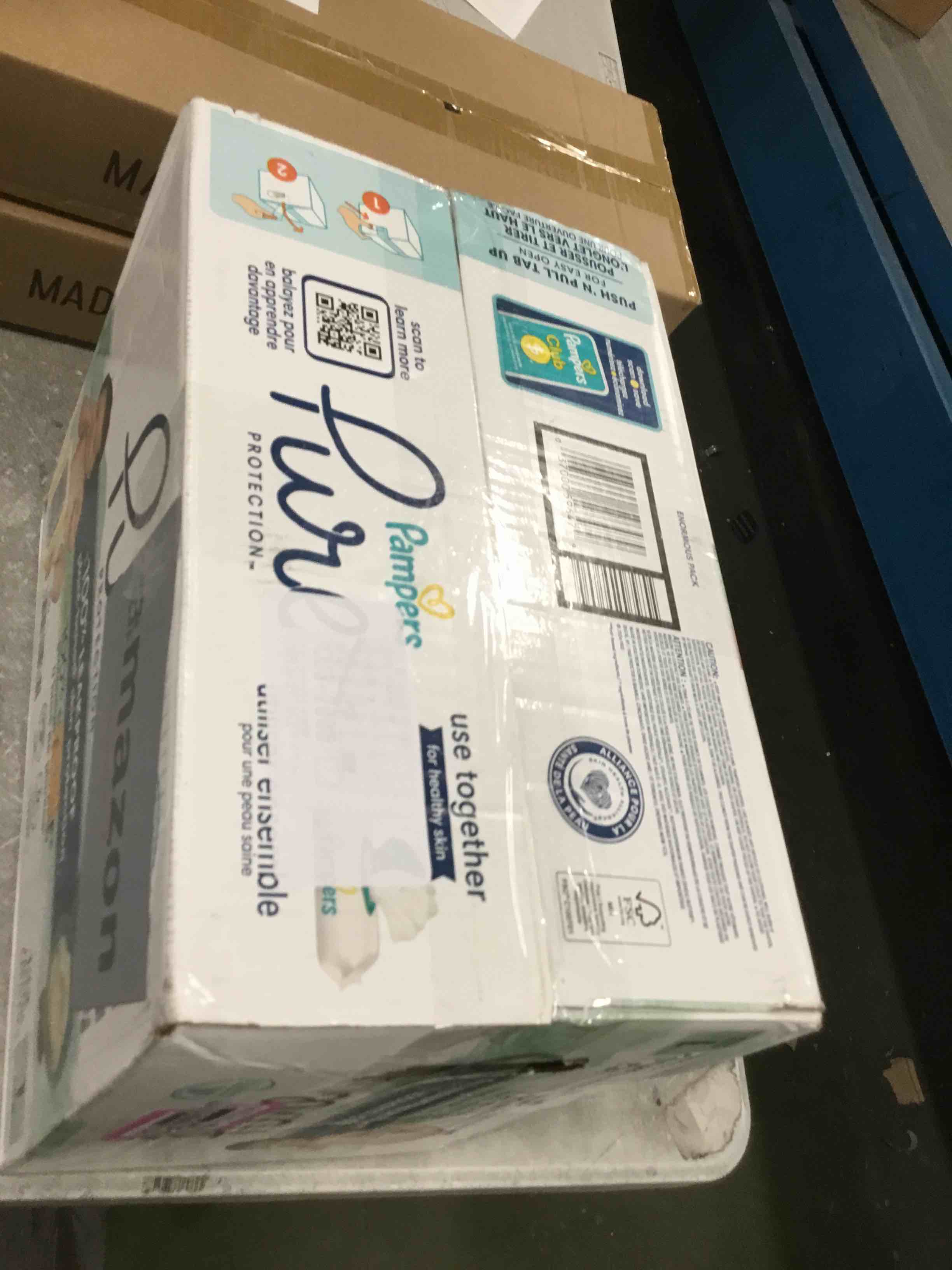 https://s3.amazonaws.com/lotting-images-prod/bidfta/PNK1272236_1738268581752.jpeg