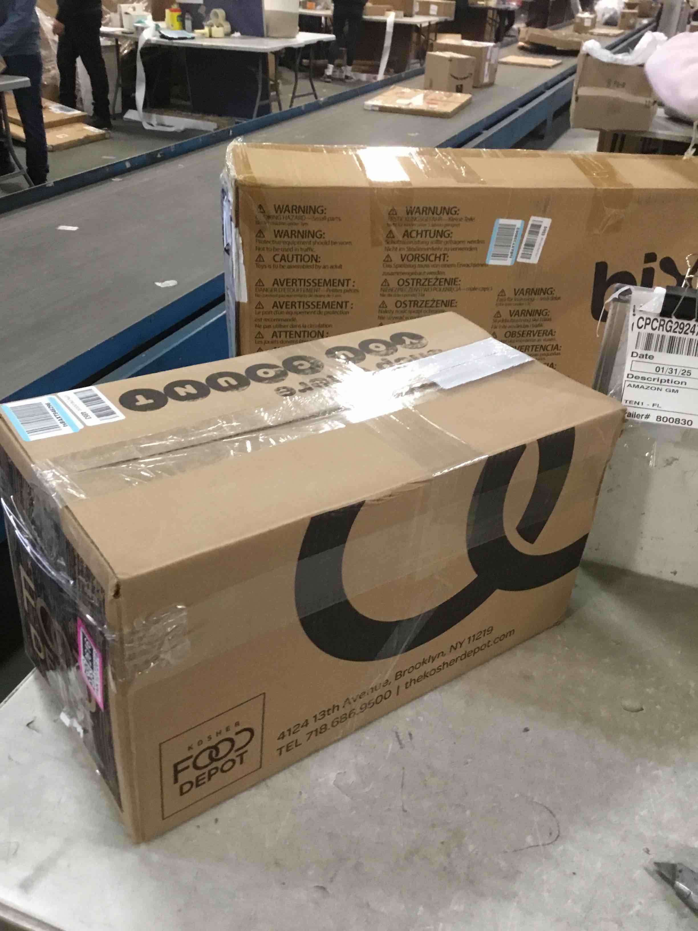 https://s3.amazonaws.com/lotting-images-prod/bidfta/PNK1272616_1738594283277.jpeg