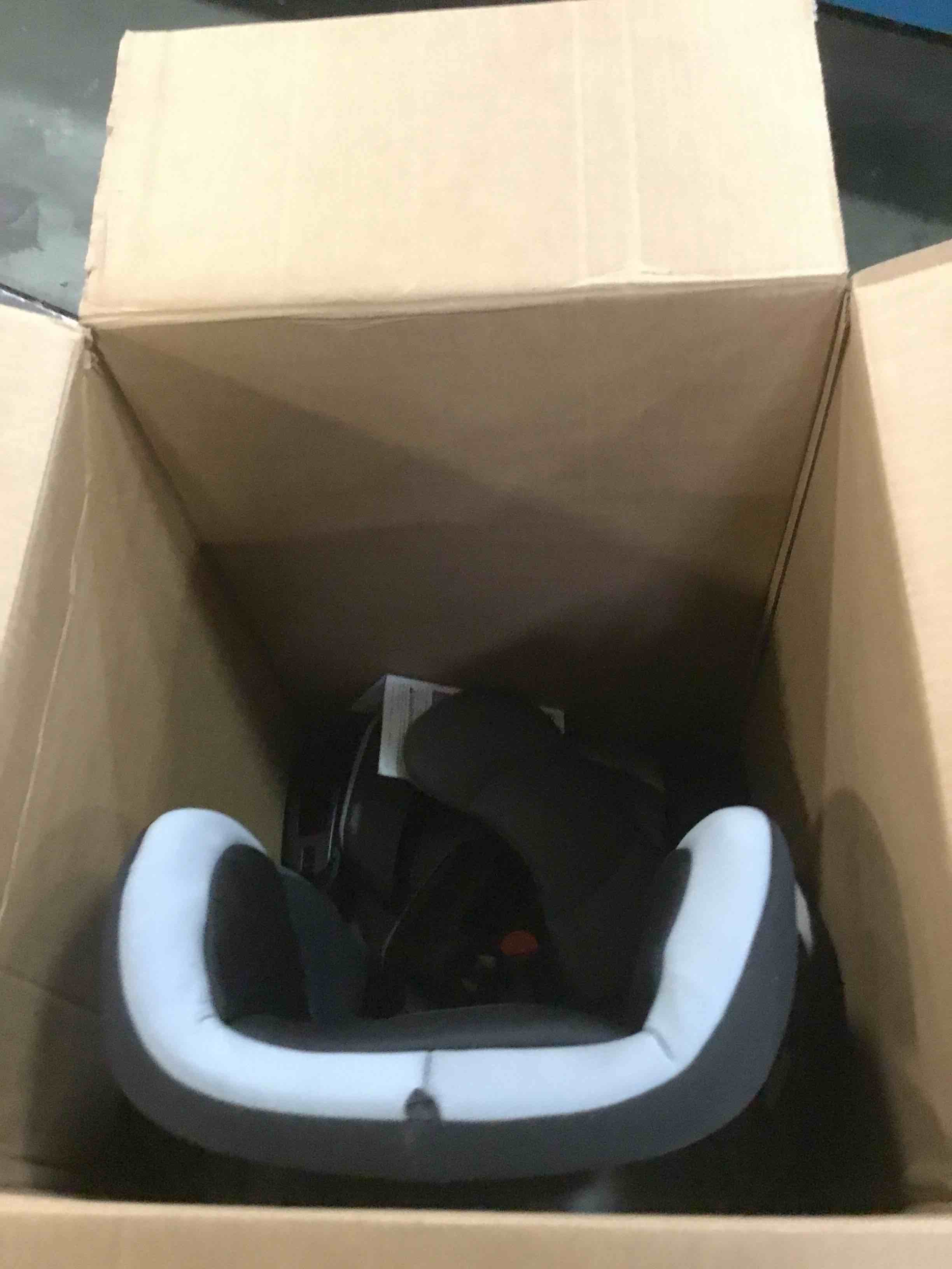 https://s3.amazonaws.com/lotting-images-prod/bidfta/PNK1272619_1738594481100.jpeg