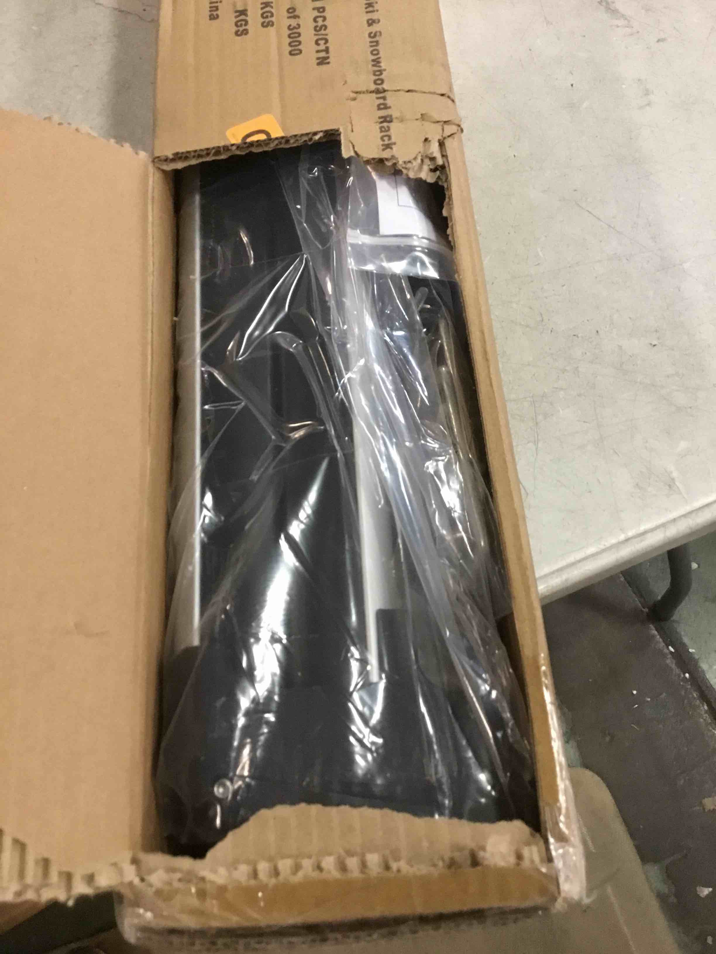 https://s3.amazonaws.com/lotting-images-prod/bidfta/PNK1272868_1738683399397.jpeg