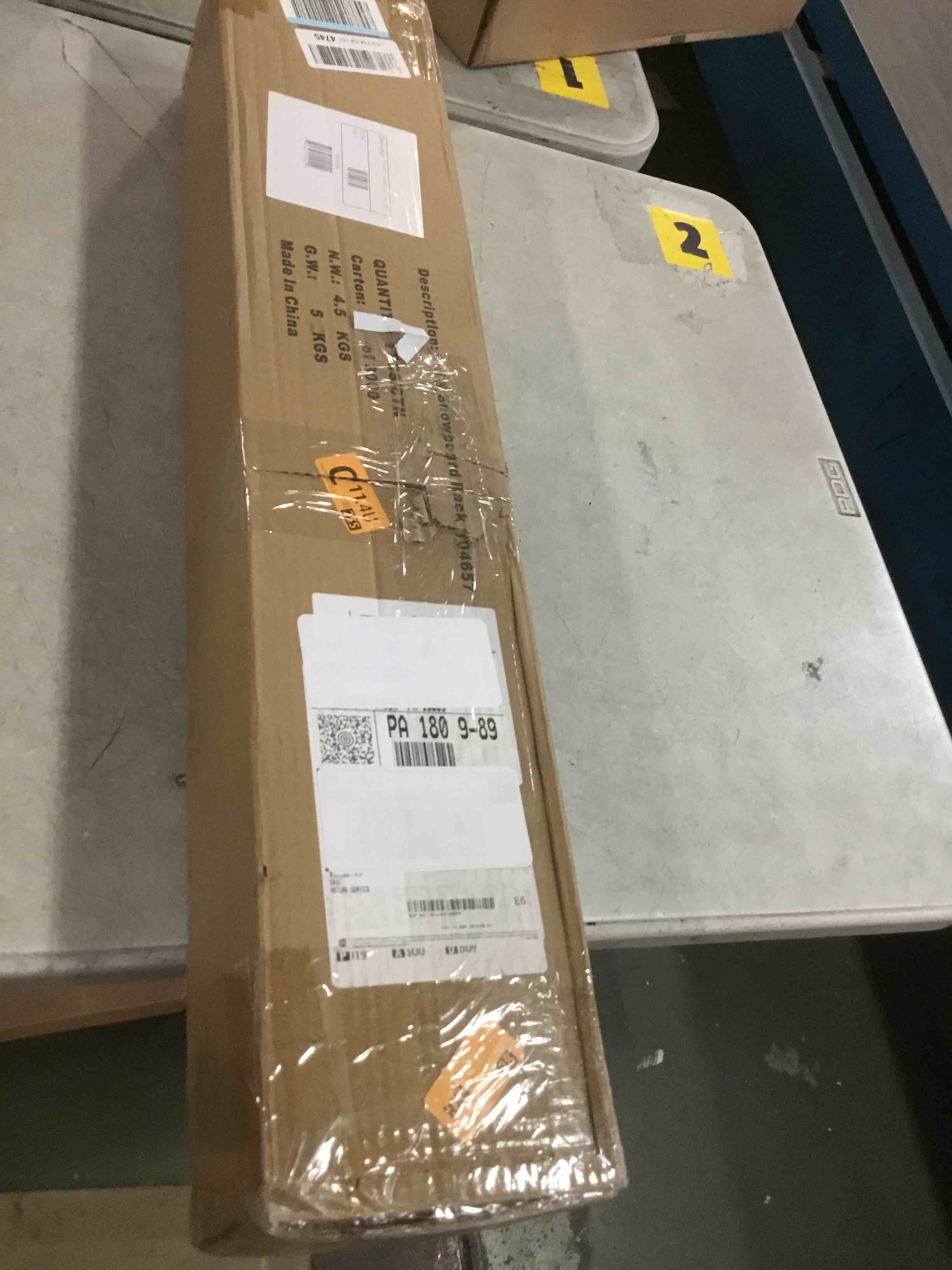 https://s3.amazonaws.com/lotting-images-prod/bidfta/PNK1272868_1738683459972.jpeg