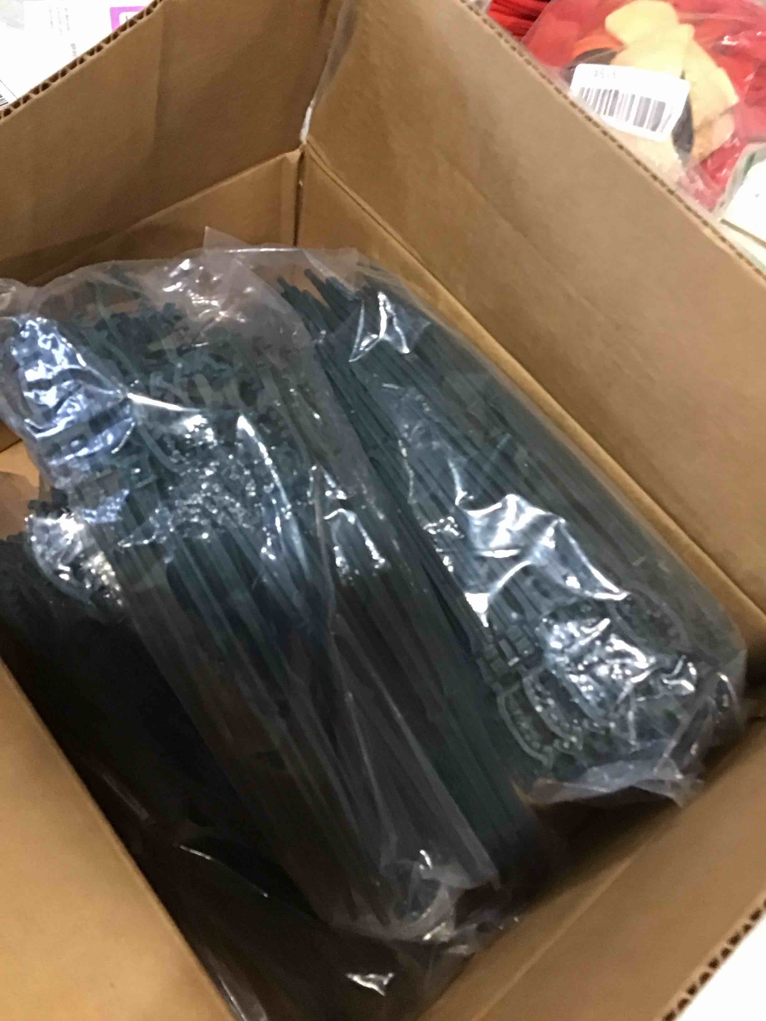 https://s3.amazonaws.com/lotting-images-prod/bidfta/PNK1274513_1734713036056.jpeg