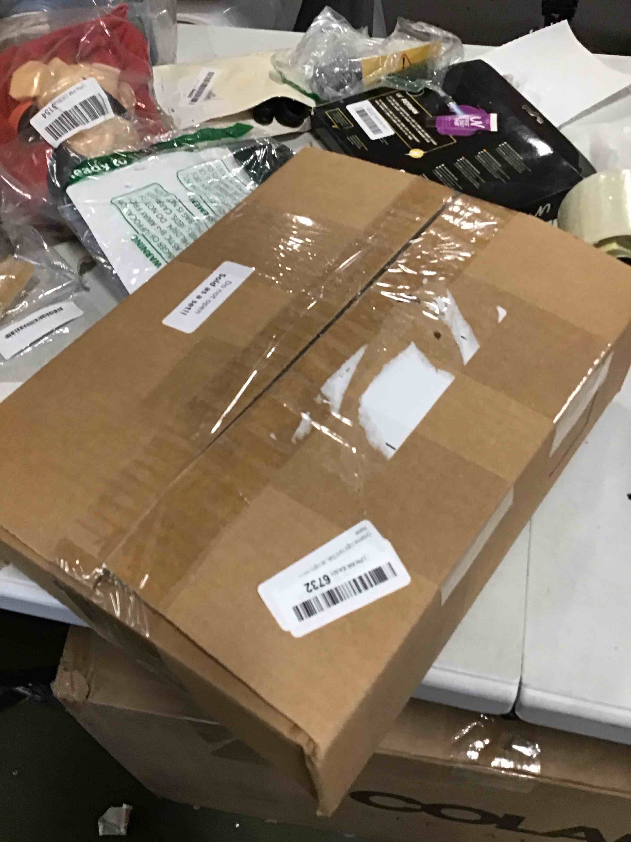 https://s3.amazonaws.com/lotting-images-prod/bidfta/PNK1274513_1734713083892.jpeg