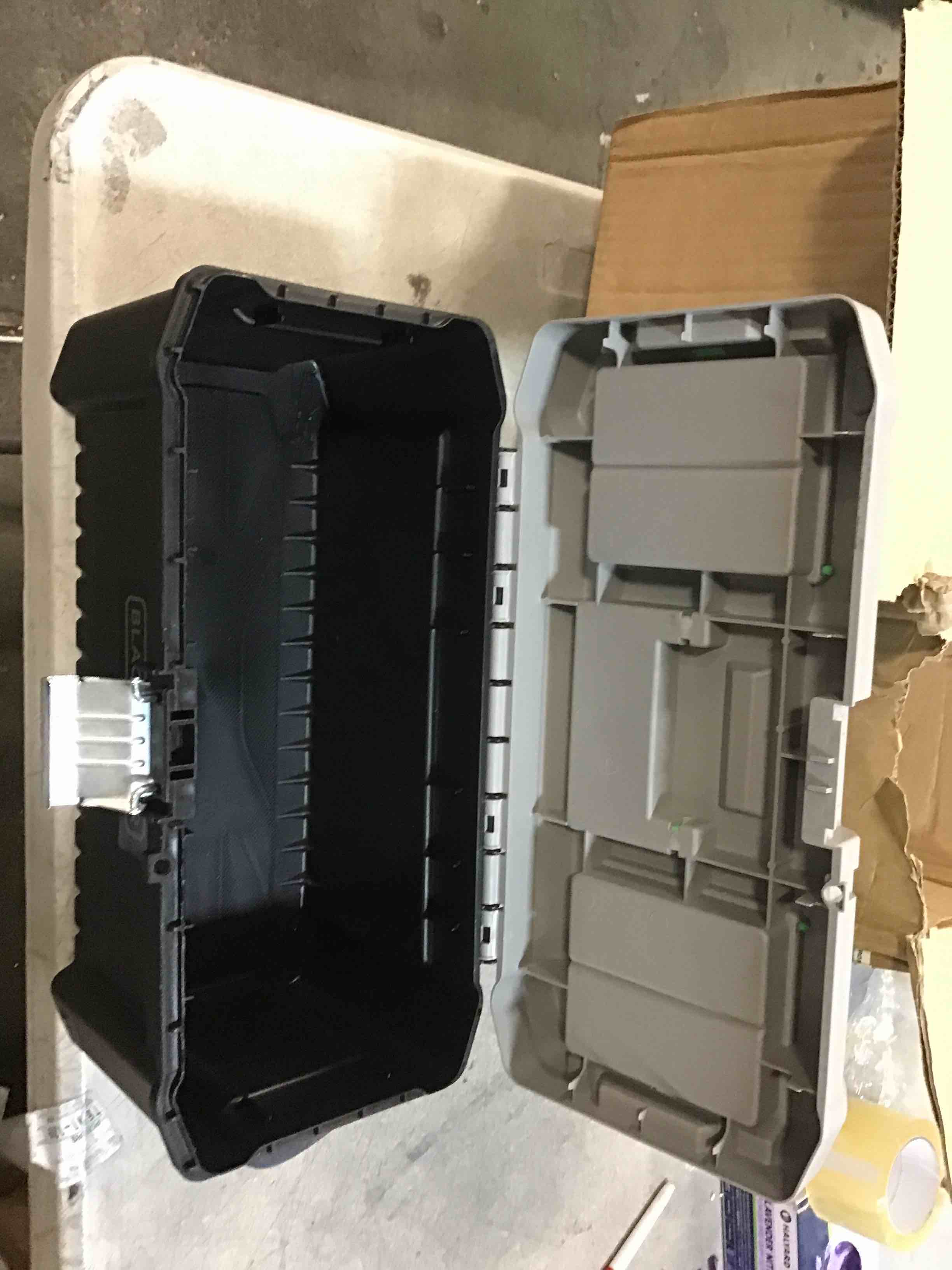 https://s3.amazonaws.com/lotting-images-prod/bidfta/PNK1277108_1734662533037.jpeg