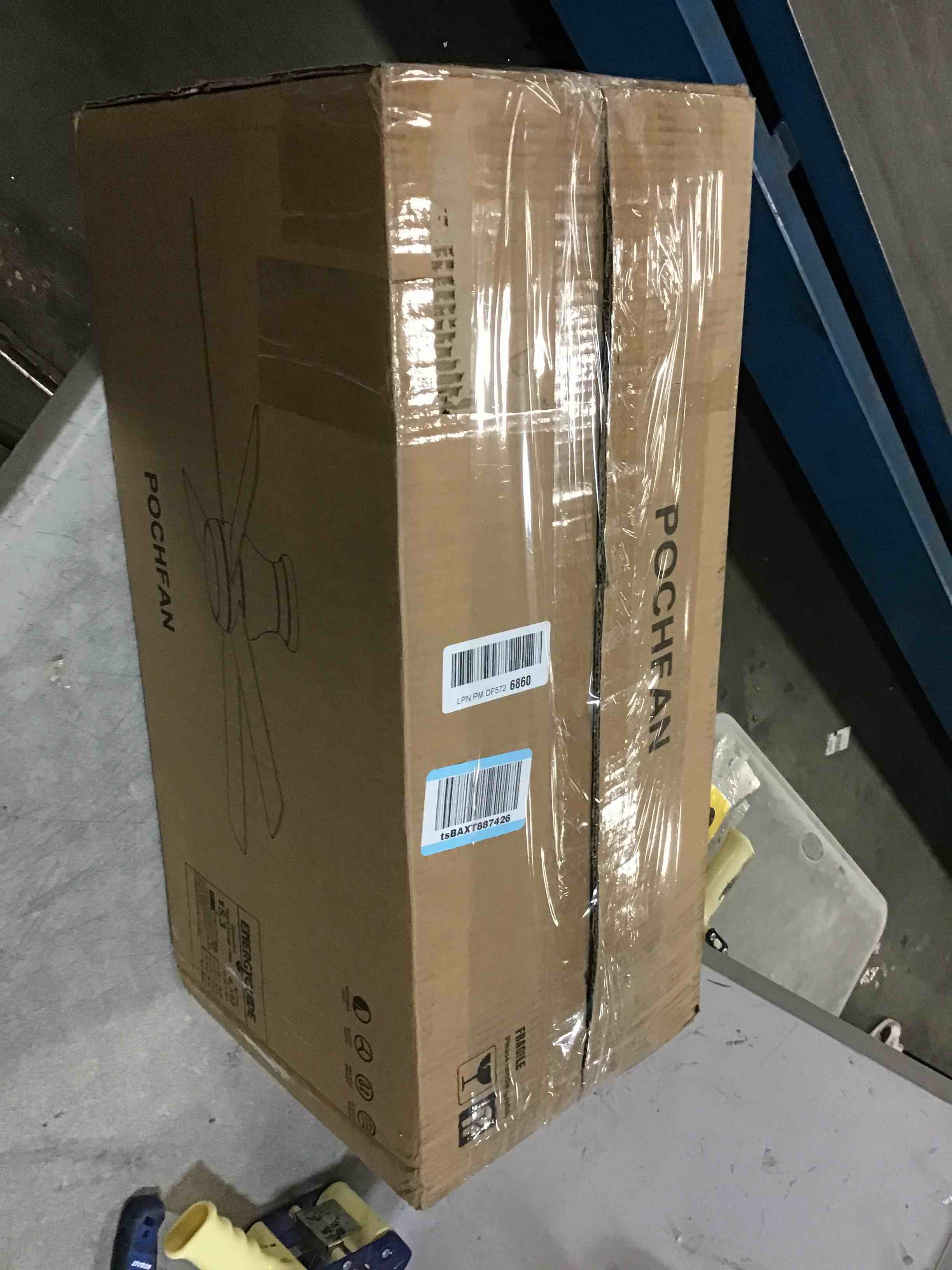 https://s3.amazonaws.com/lotting-images-prod/bidfta/PNK1277380_1735167884495.jpeg