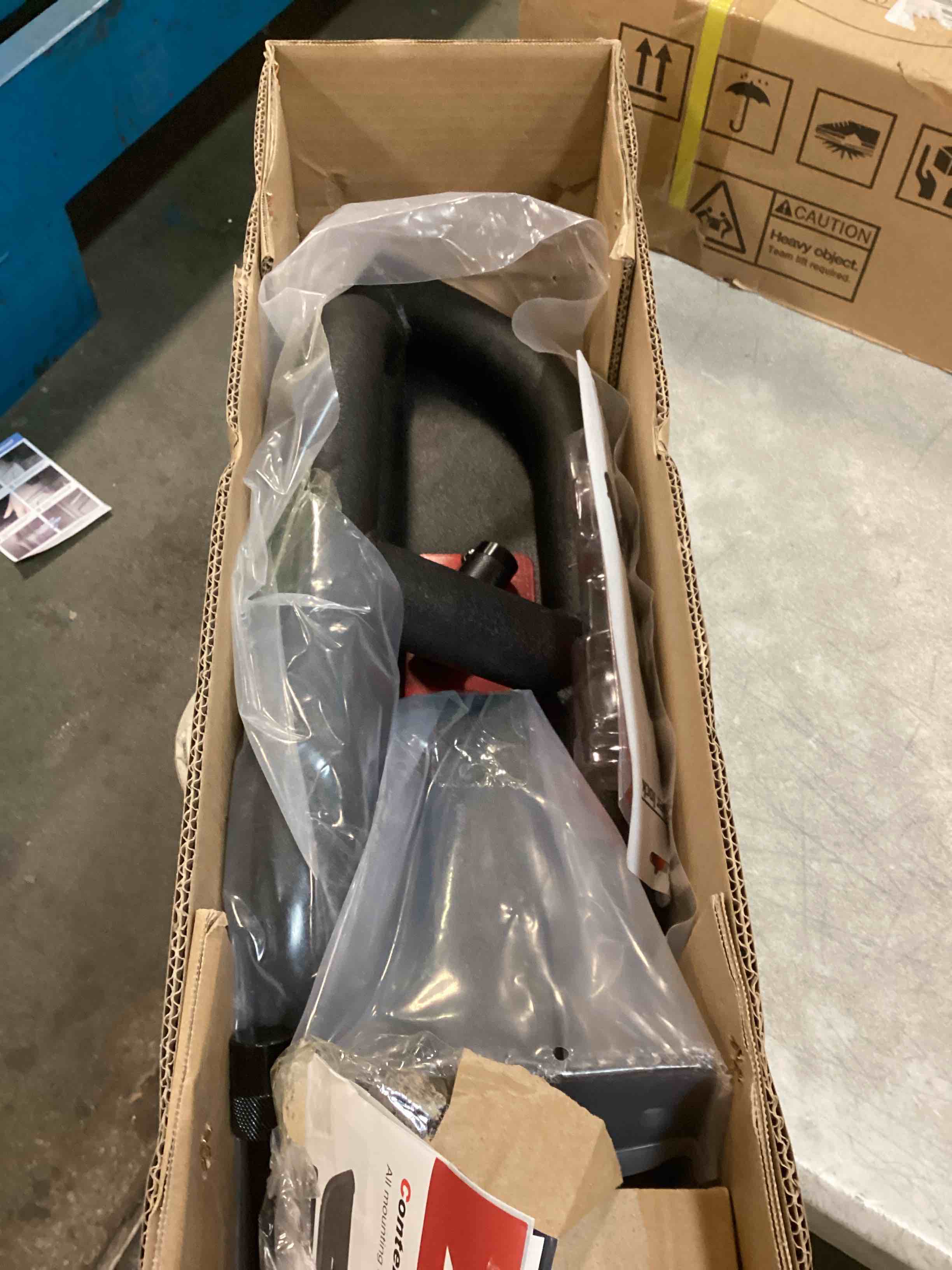 Nilight Hitch Step with 2" Hitch Receiver Rear Bumper Guard Protector Compatible with Car Truck Vehicles Upgraded Textured Black Hitch Step Bar with Hitch Lock & U-Bolts Stabilize,2 Years Warranty