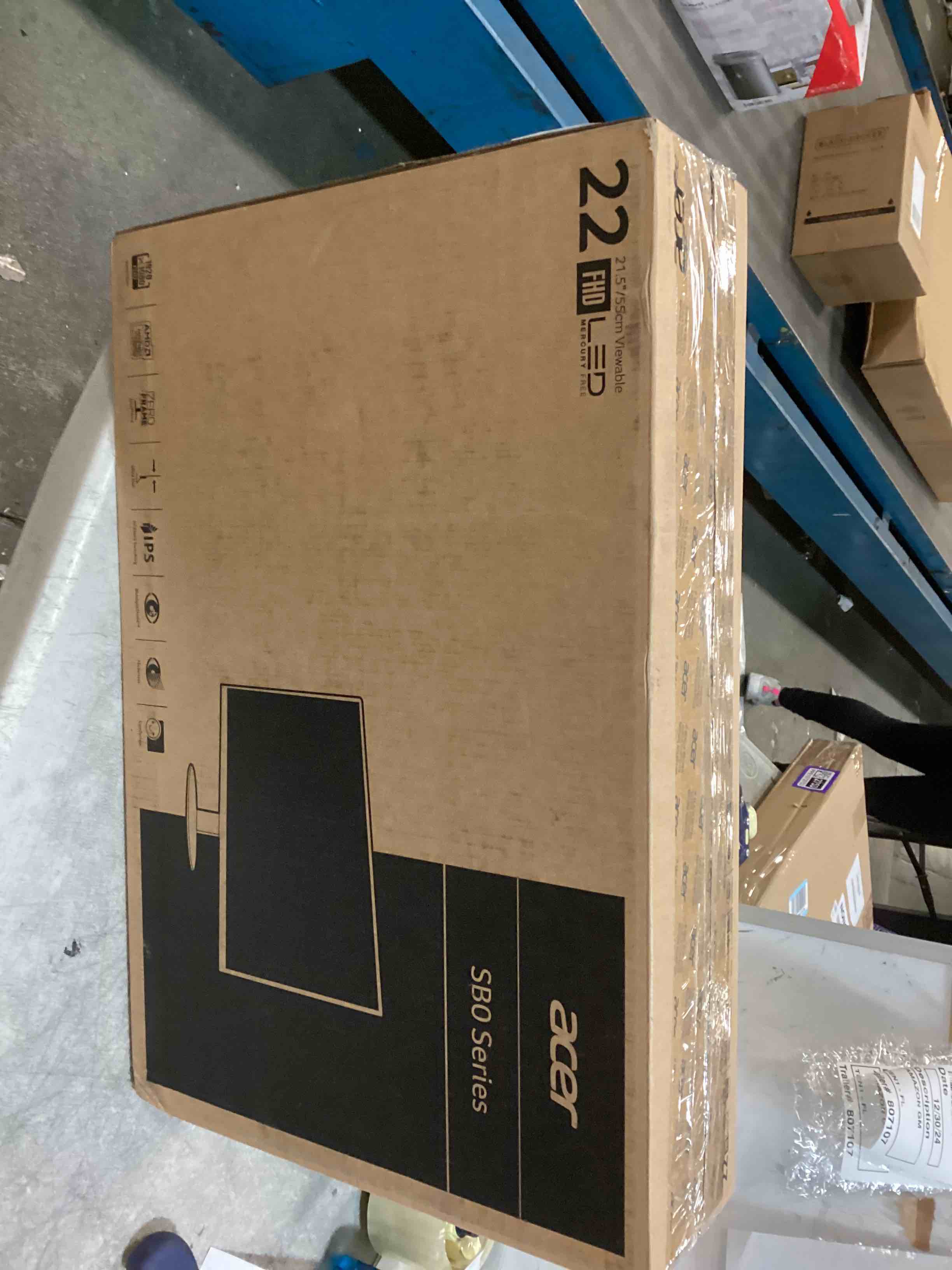 https://s3.amazonaws.com/lotting-images-prod/bidfta/PNK1278245_1735880705311.jpeg