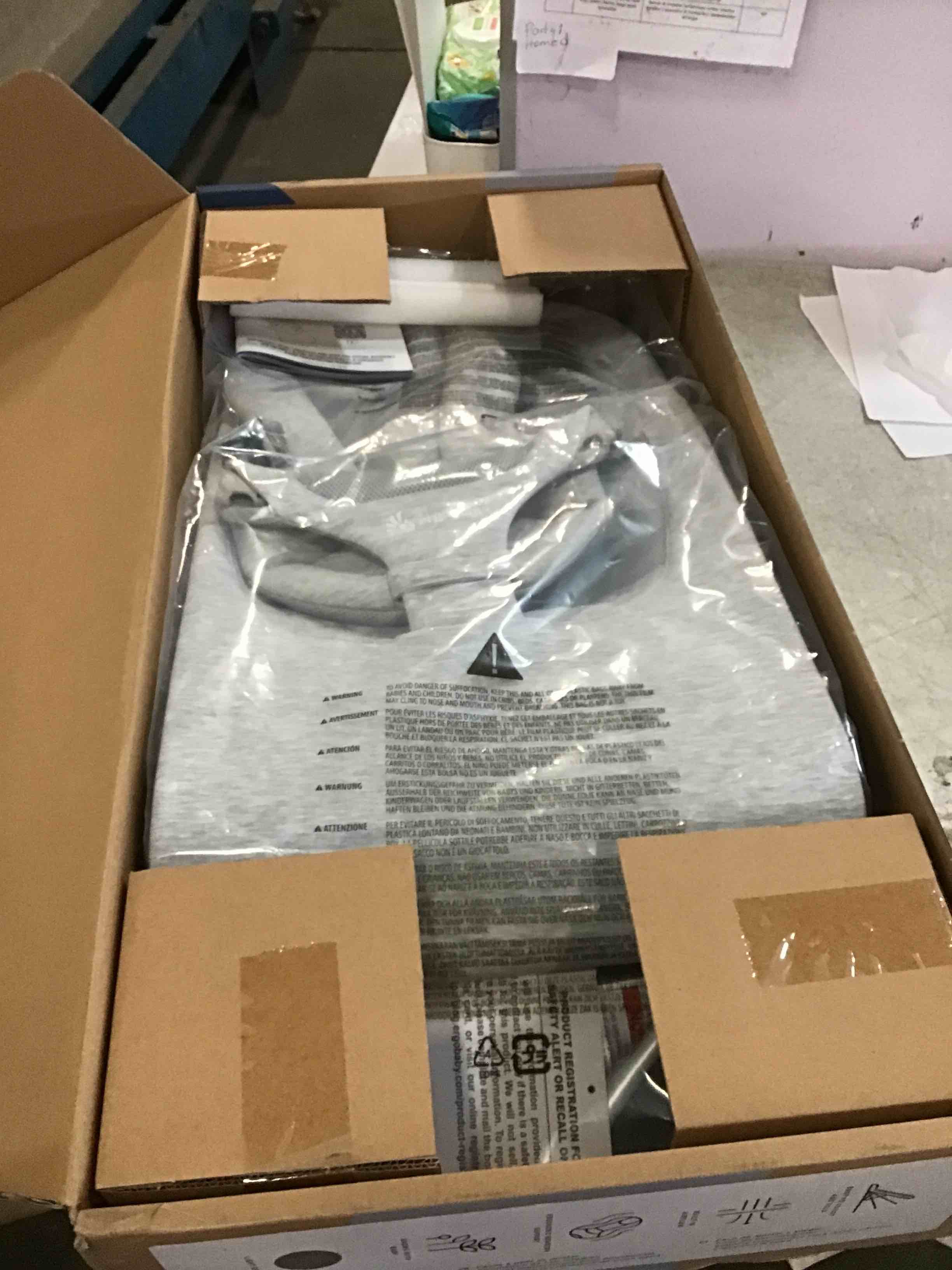 https://s3.amazonaws.com/lotting-images-prod/bidfta/PNK1278607_1737130362405.jpeg