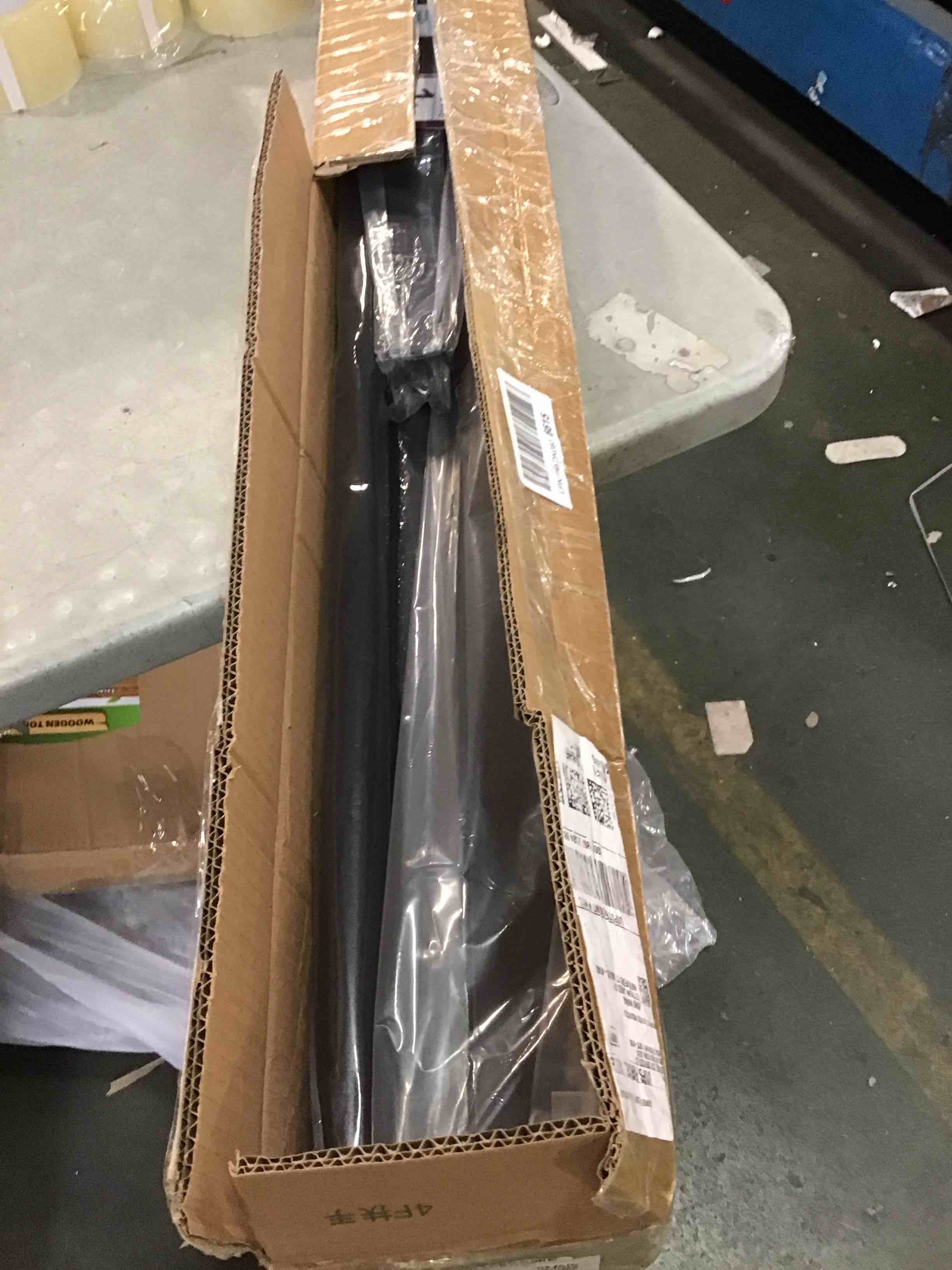 https://s3.amazonaws.com/lotting-images-prod/bidfta/PNK1278875_1737387637789.jpeg