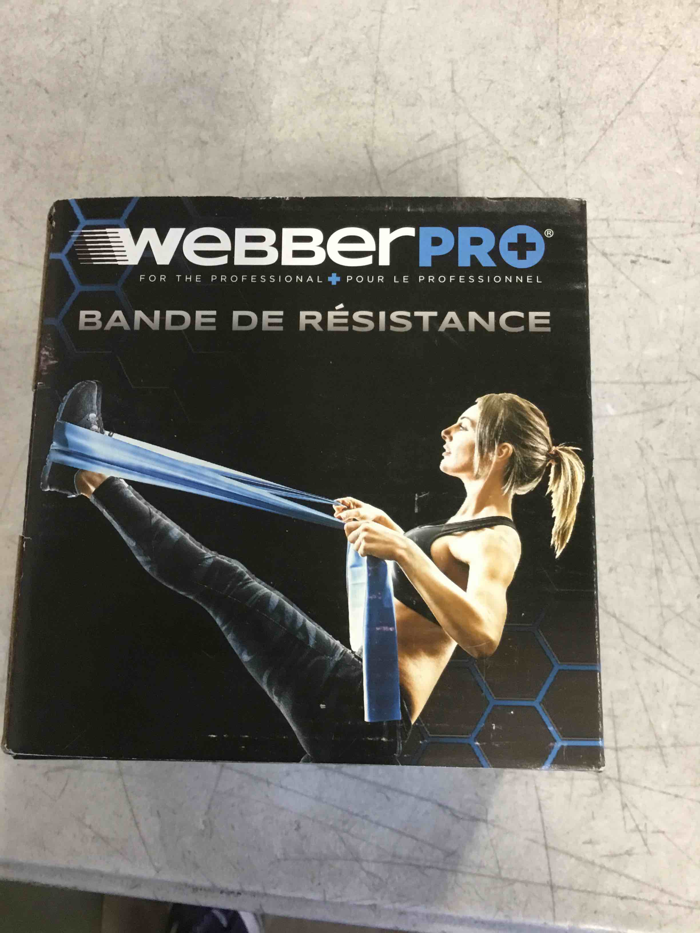 https://s3.amazonaws.com/lotting-images-prod/bidfta/PNK1280603_1736011122262.jpeg