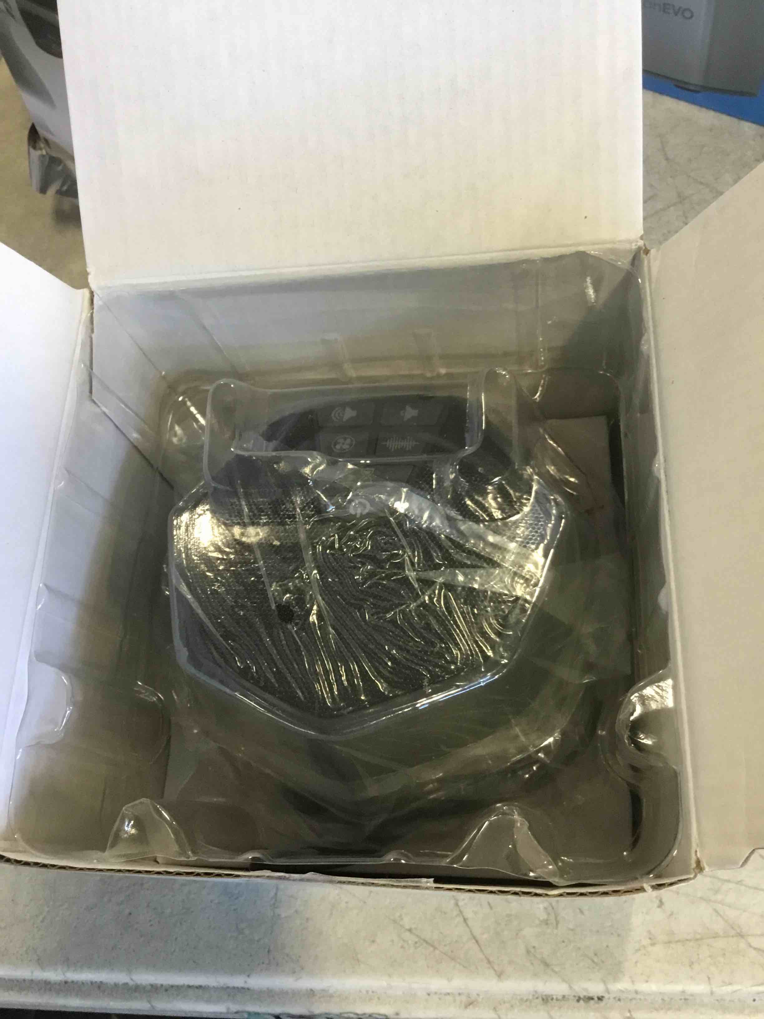 https://s3.amazonaws.com/lotting-images-prod/bidfta/PNK1281429_1736787095506.jpeg