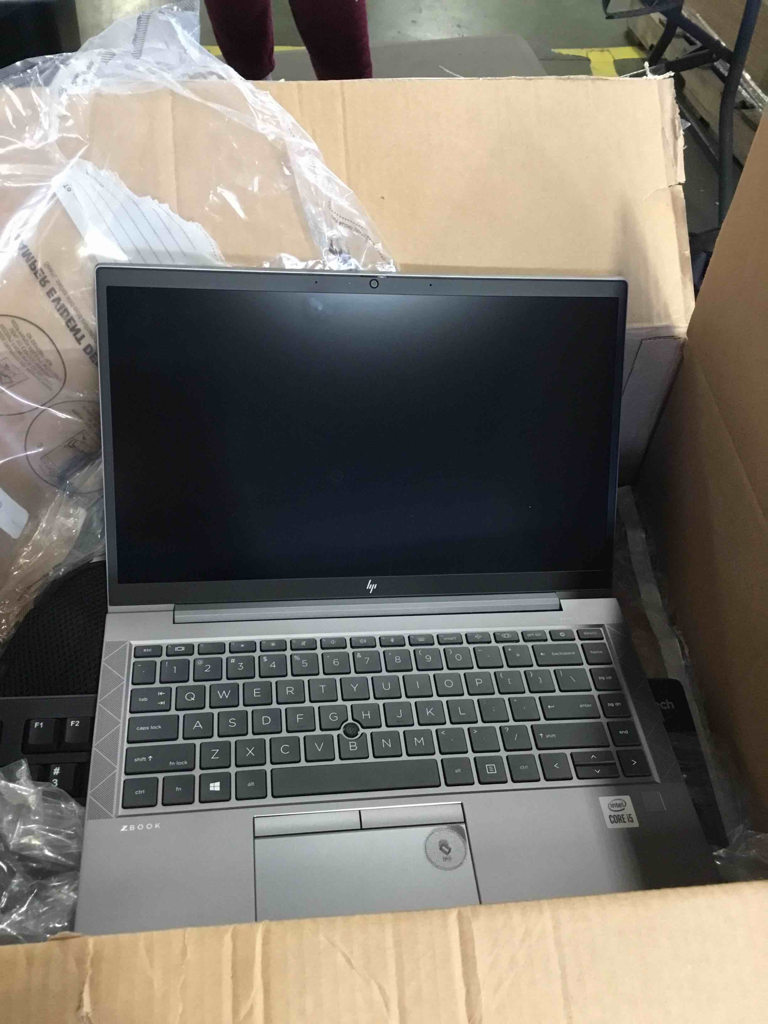https://s3.amazonaws.com/lotting-images-prod/bidfta/PNK1281832_1736887675083.jpeg