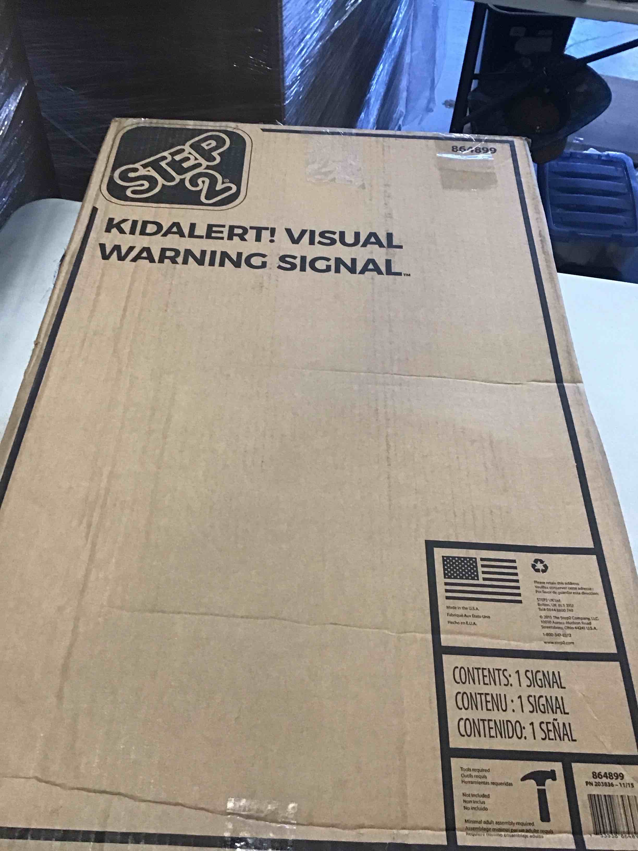 https://s3.amazonaws.com/lotting-images-prod/bidfta/PNK1283013_1734460896407.jpeg