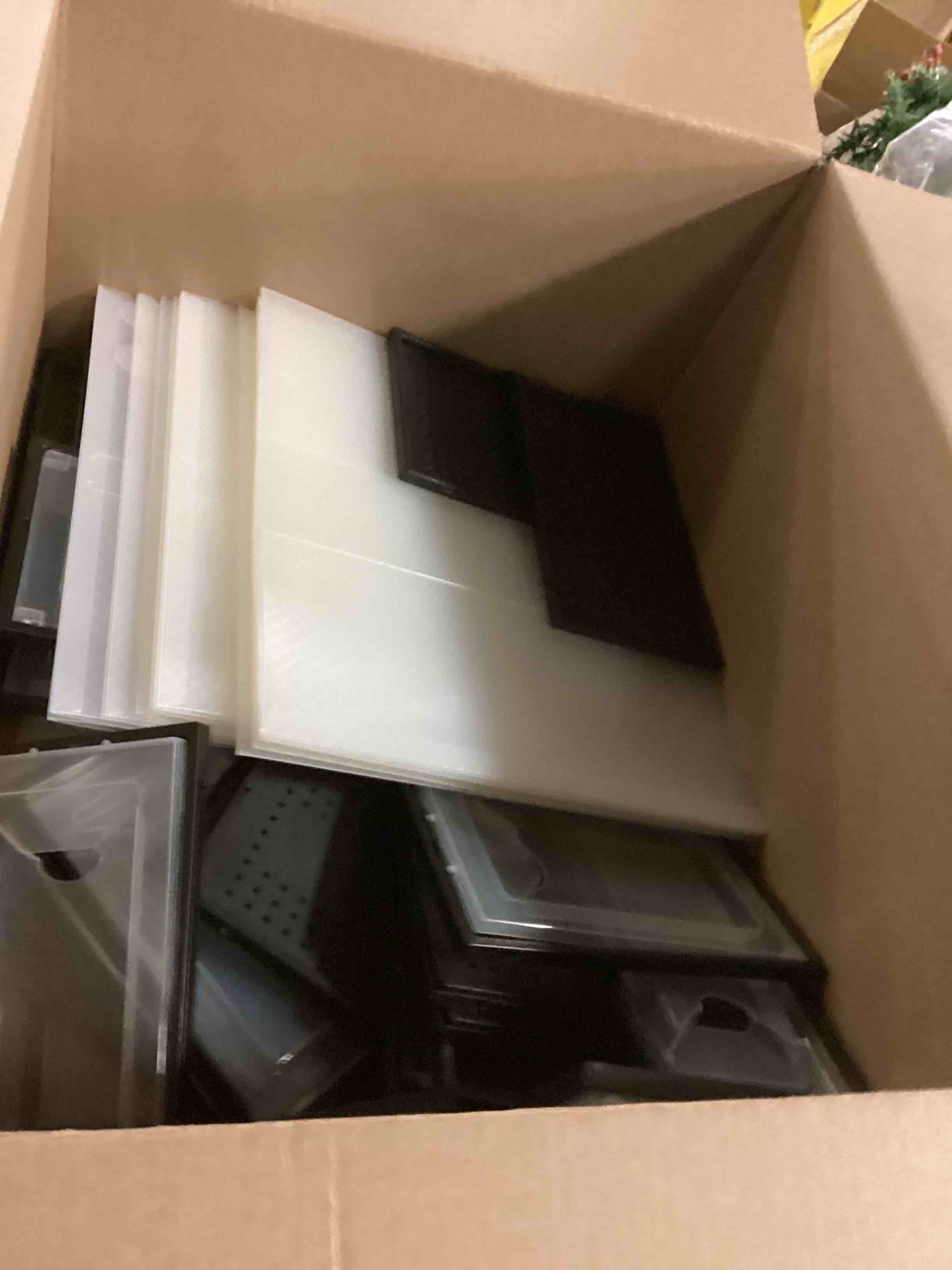 https://s3.amazonaws.com/lotting-images-prod/bidfta/PNK1289528_1740485029913.jpeg