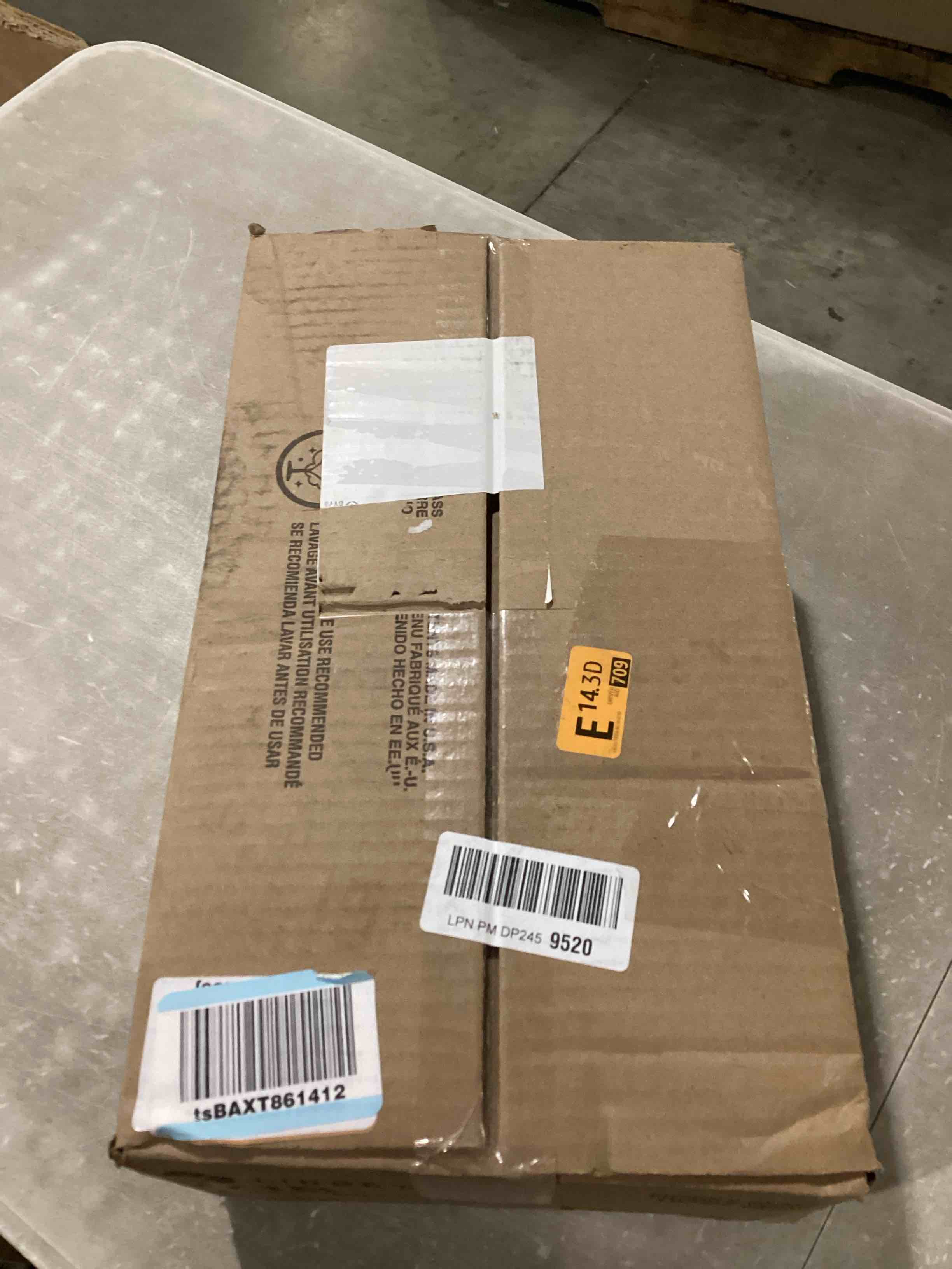 https://s3.amazonaws.com/lotting-images-prod/bidfta/PNK1292011_1739882627263.jpeg